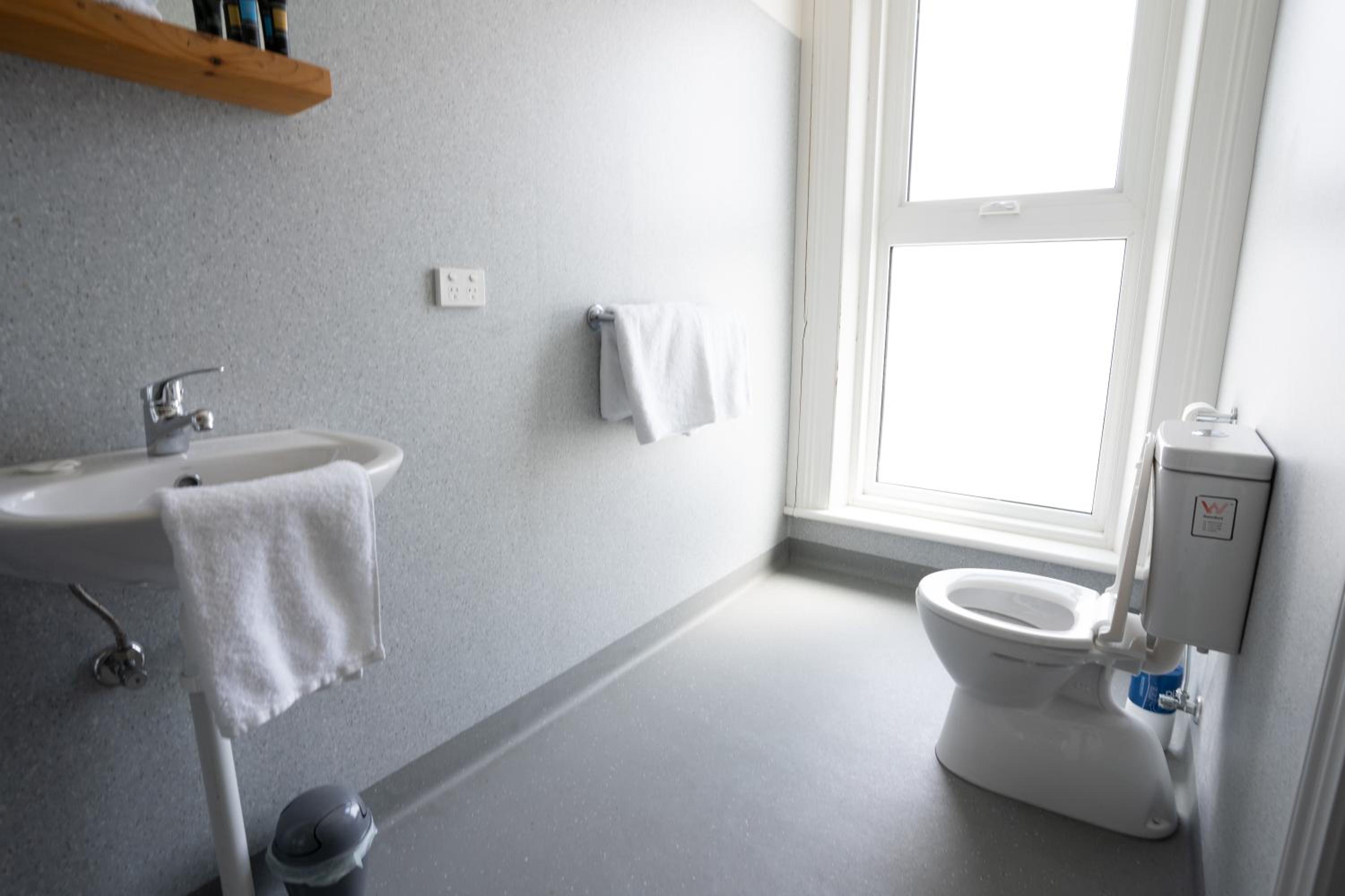 Triple Room - Photo 3