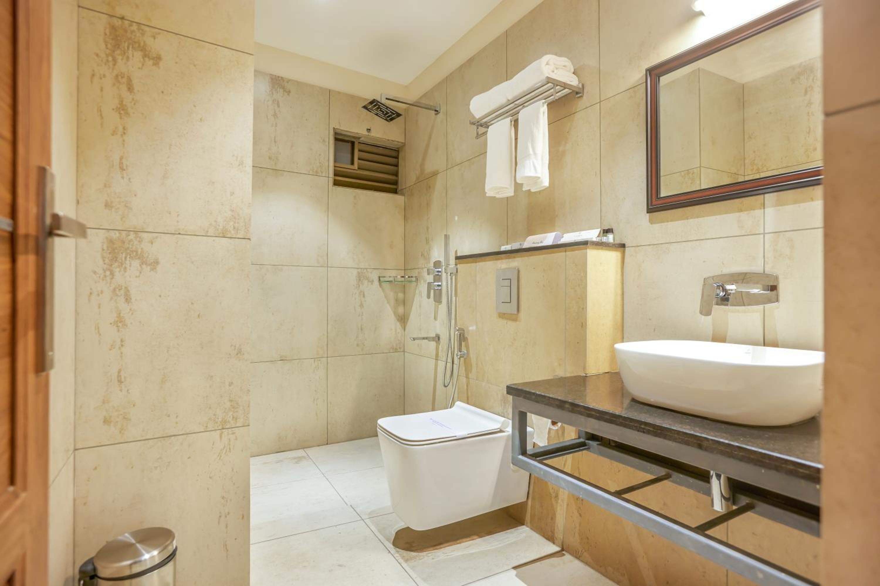 Deluxe Double Room photo 2