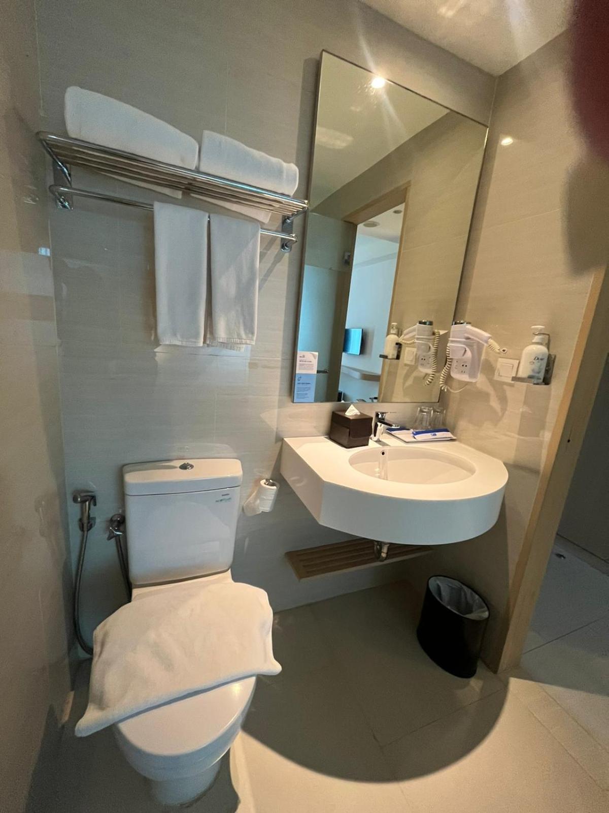 Standard Room with Free Breakfast photo 3