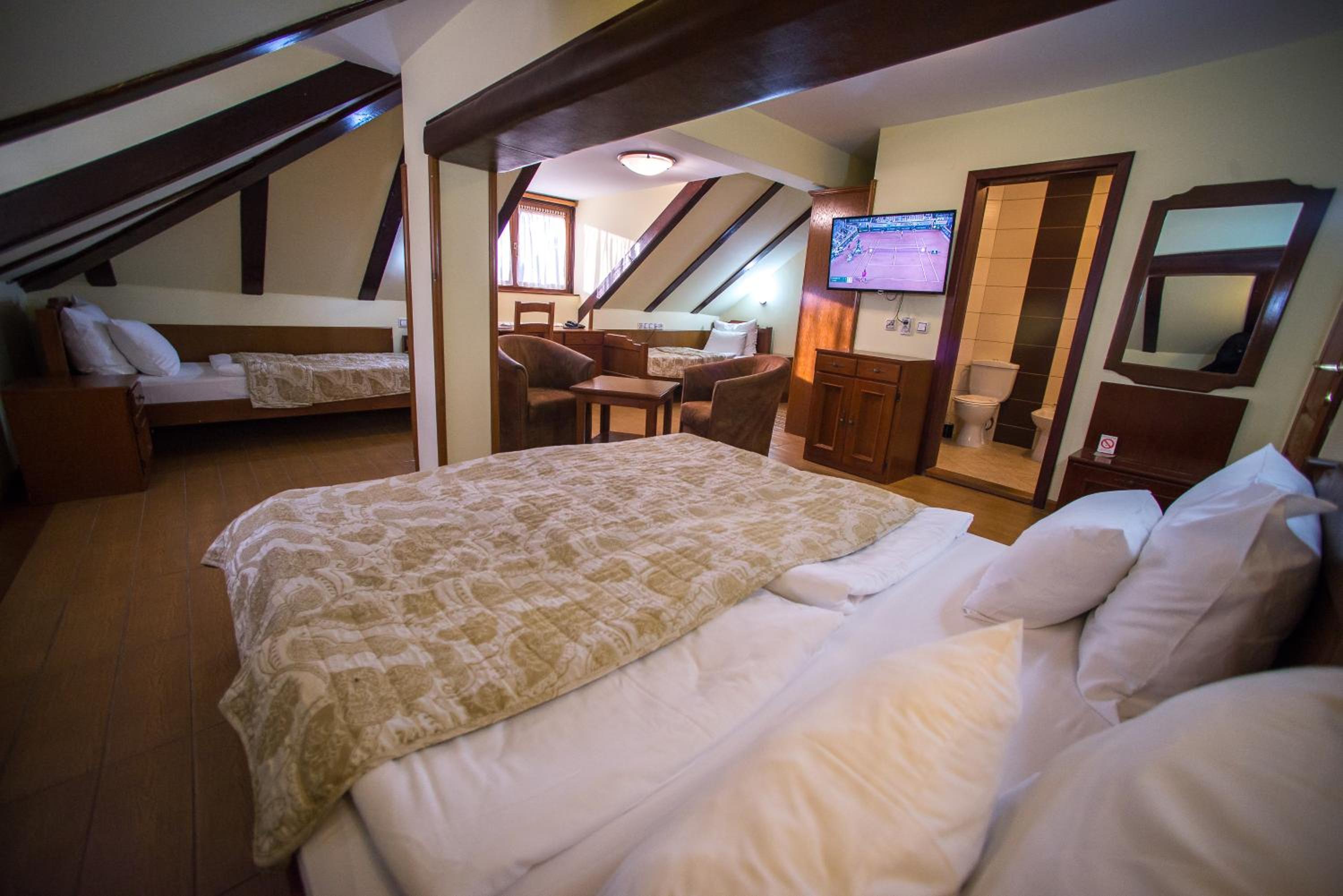 Triple Room photo 1