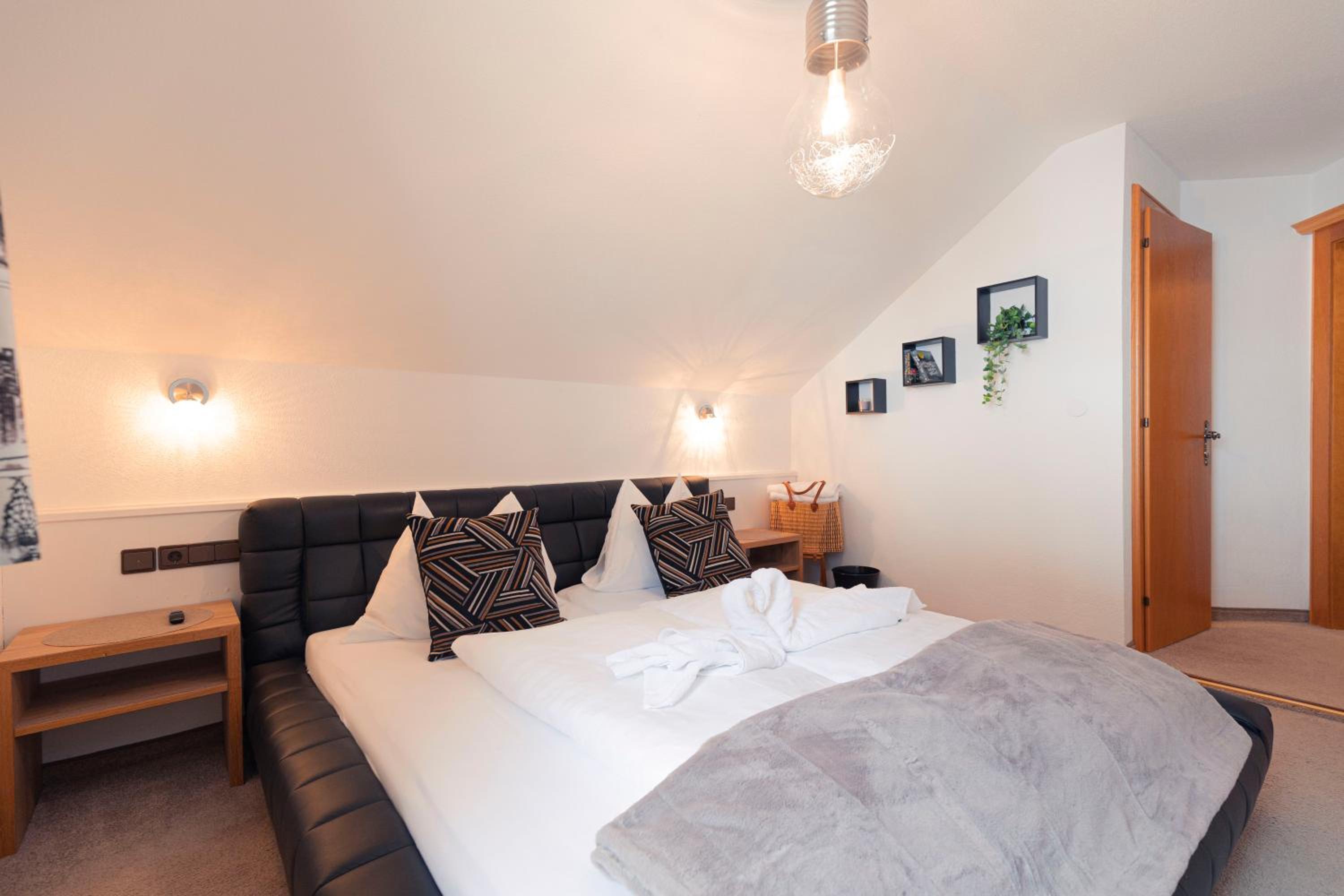 Large Double Room