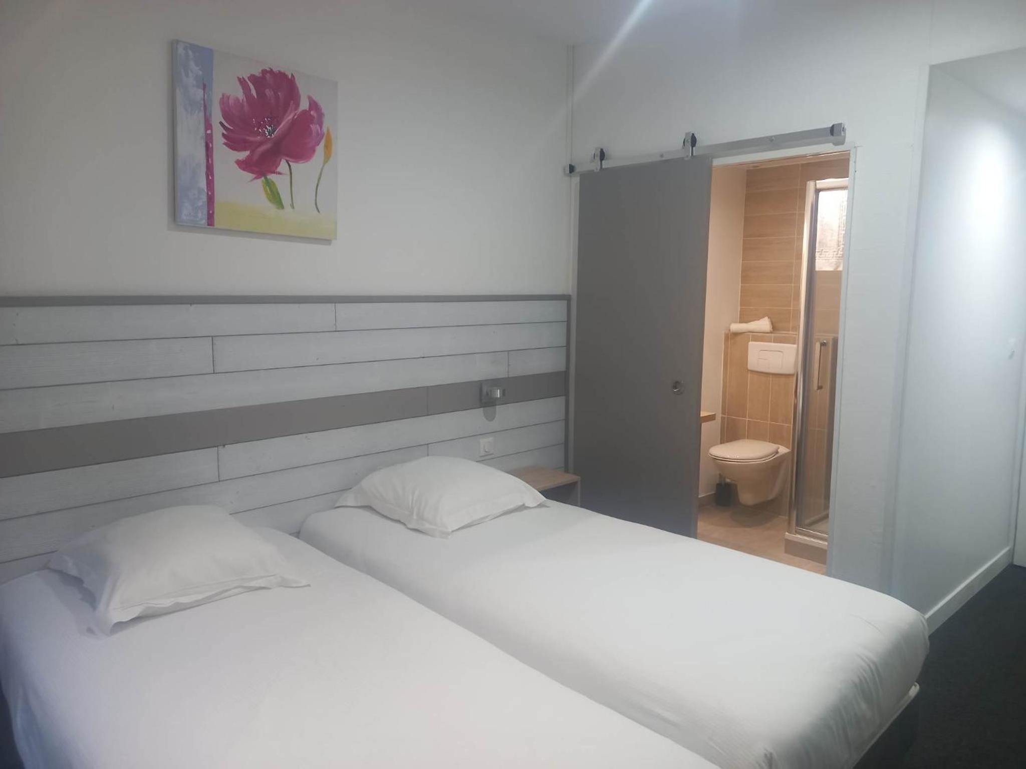 Twin Room photo 2