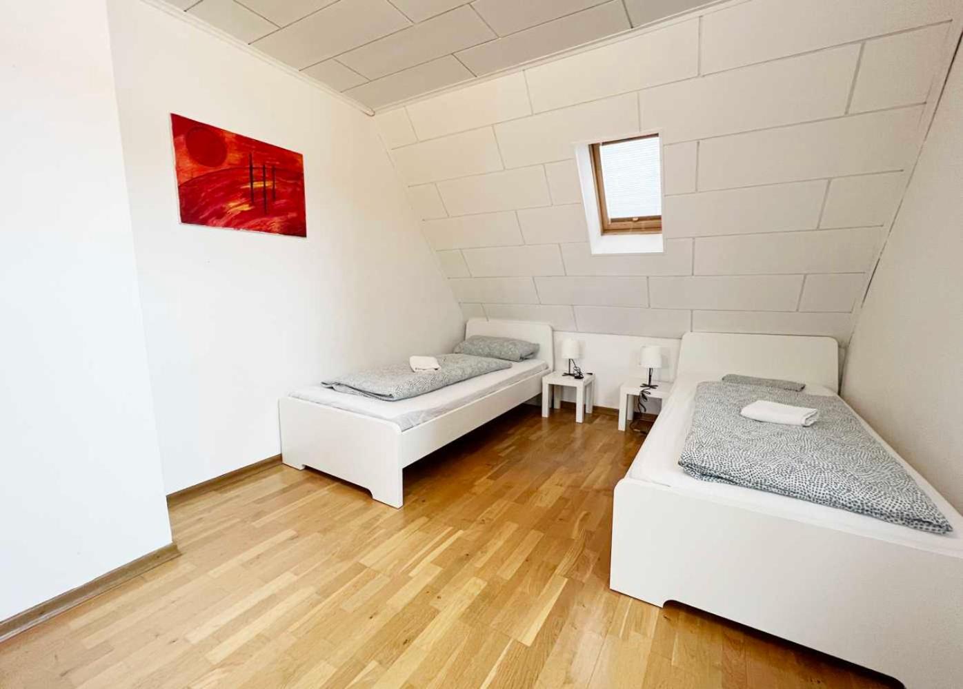 Three-Bedroom Apartment photo 2