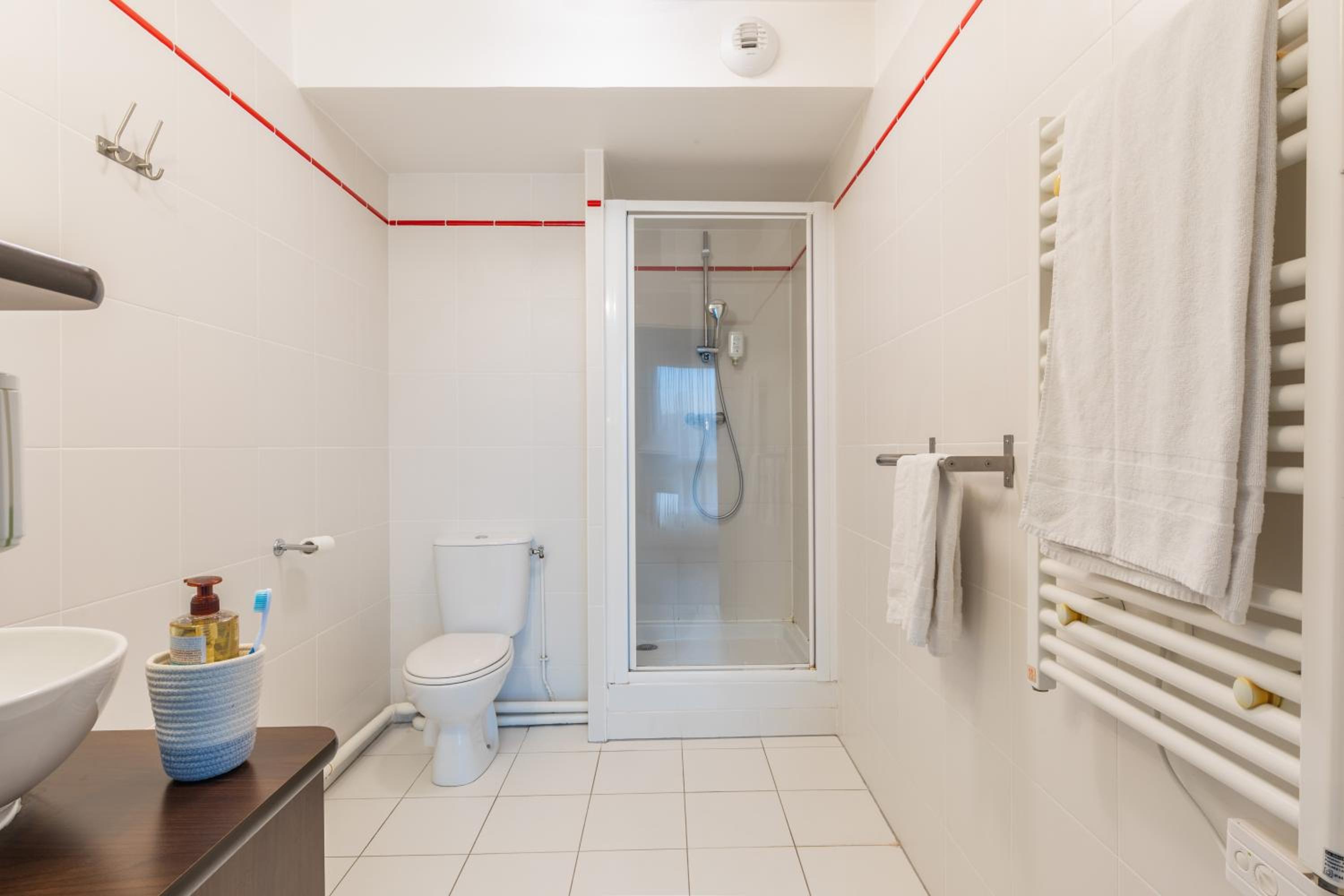 Double or Twin Studio - Photo 6