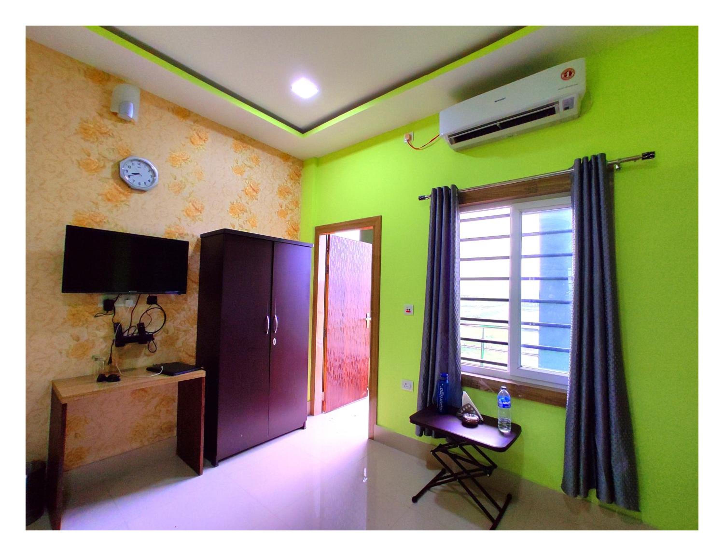 Double Room With Balcony photo 2