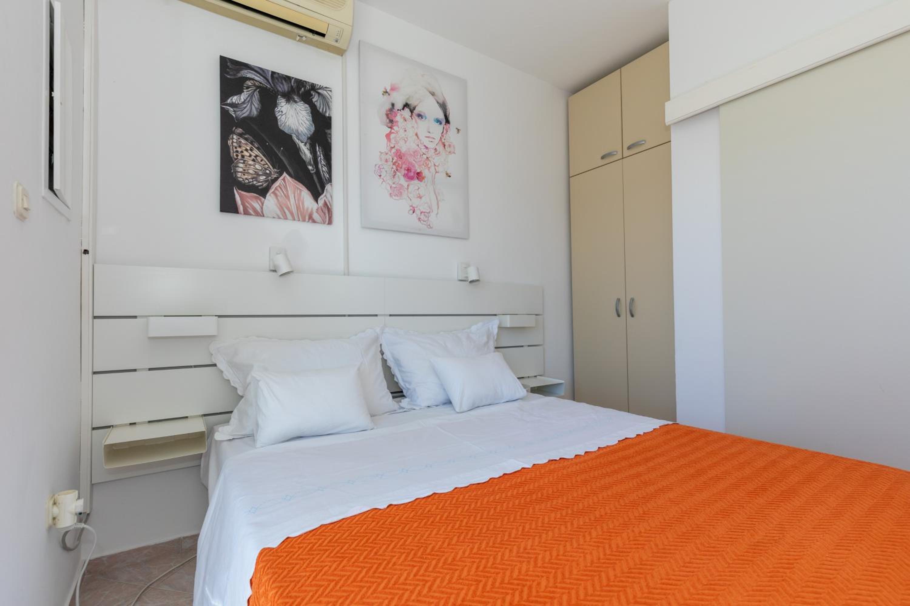 Apartment with Sea View photo 1