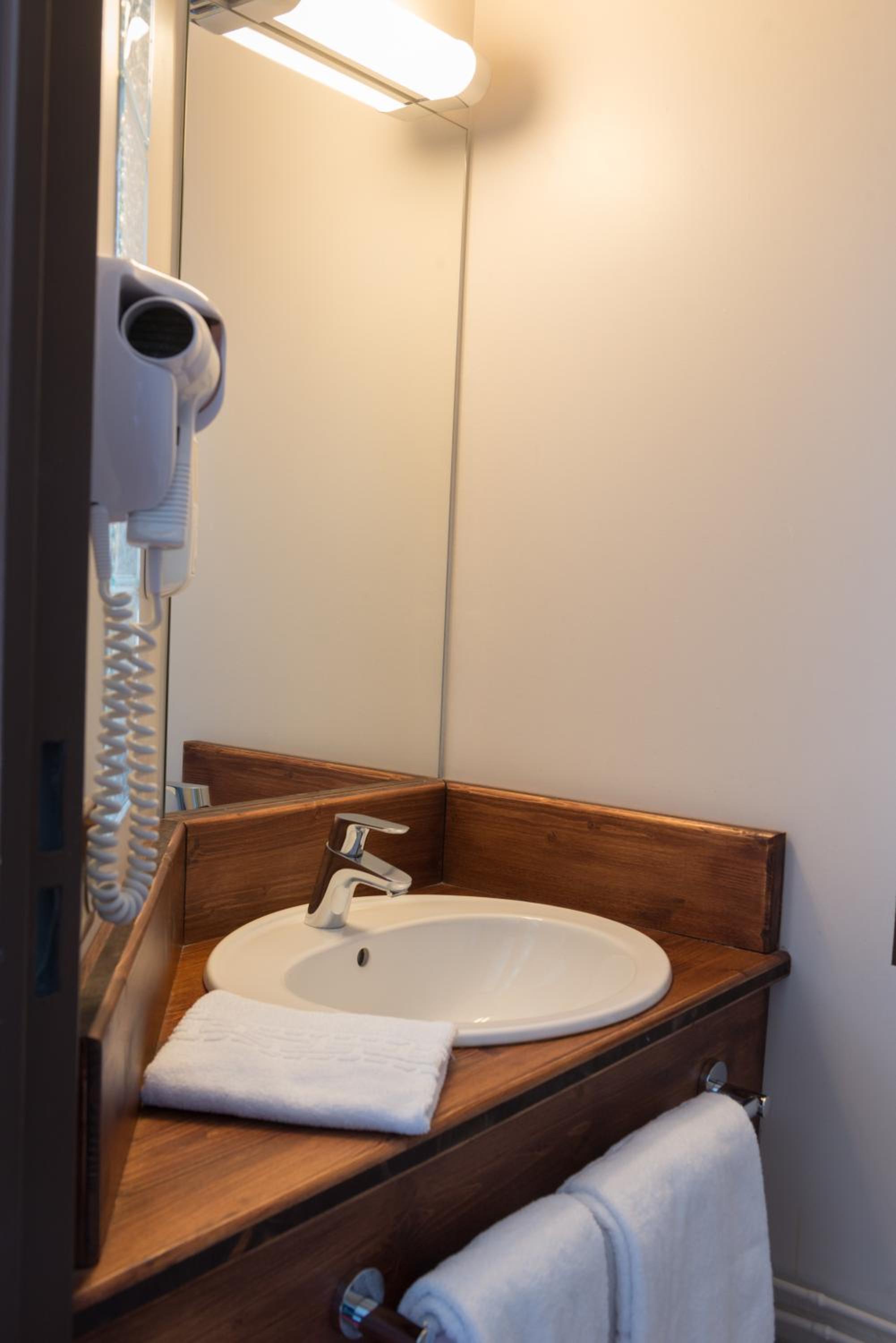 2 single Beds - Photo 5