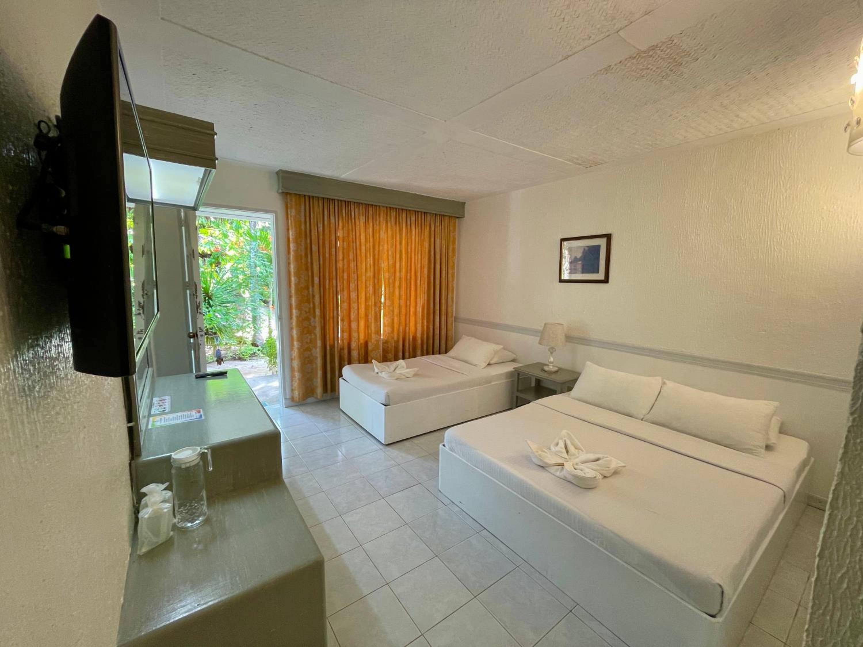 Superior Double or Twin Room - Photo 4
