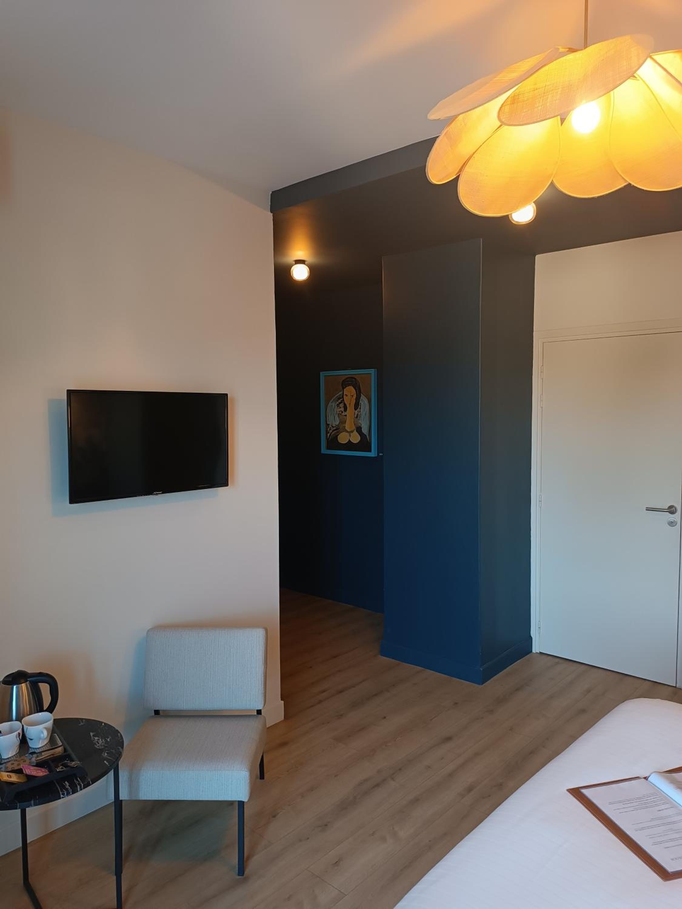 Deluxe Double Room - Photo 4