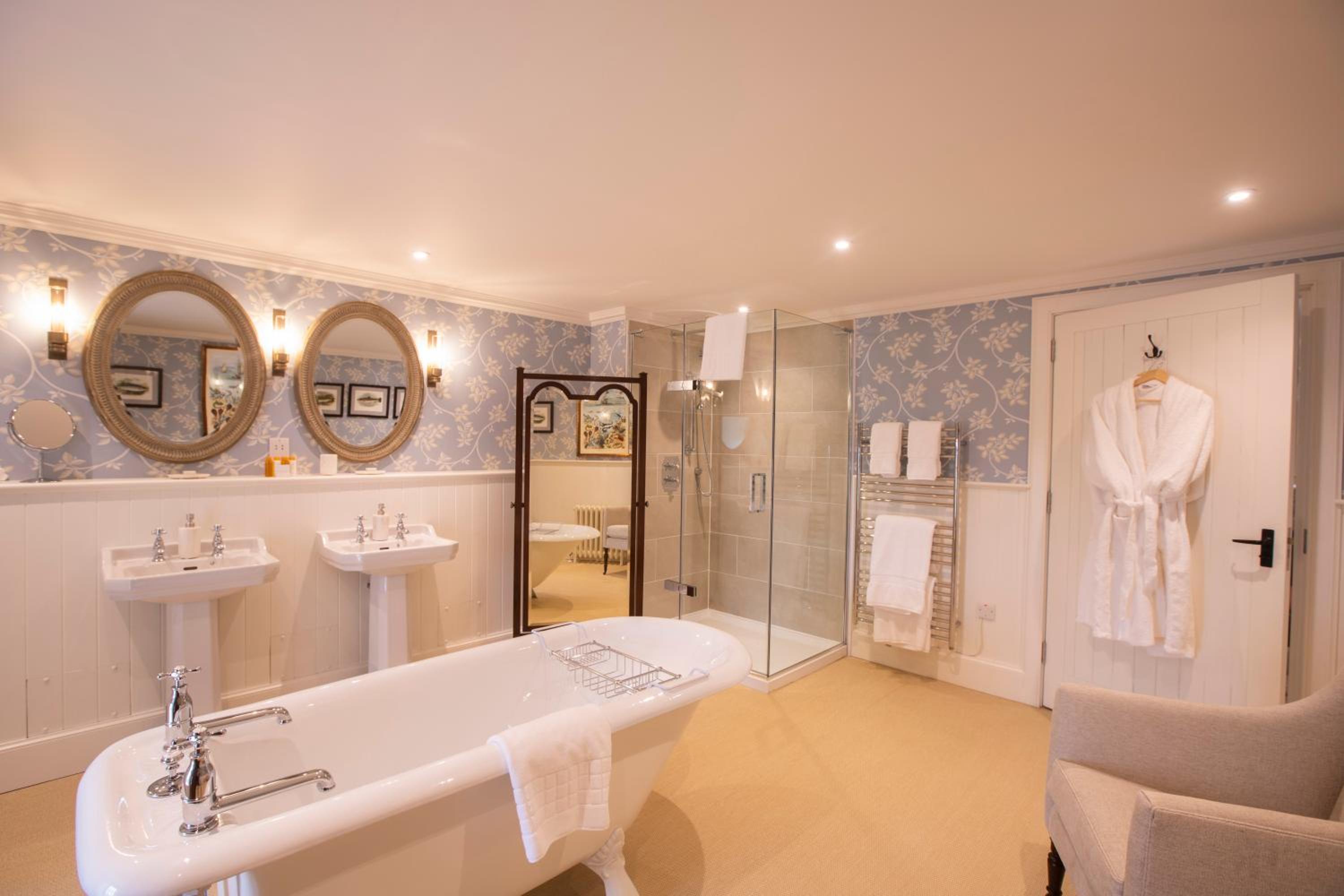 Superior Suite with Sea View photo 2
