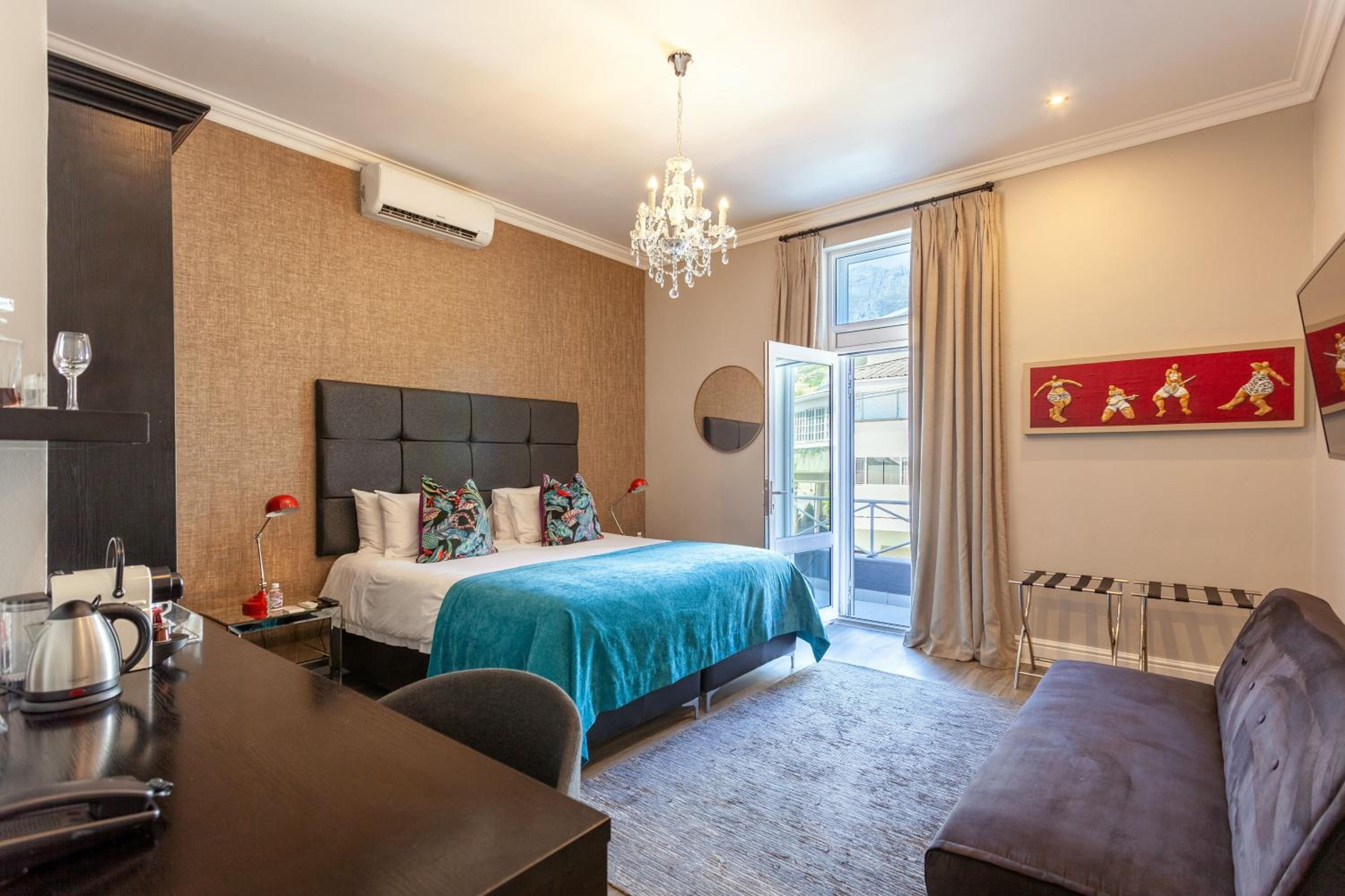 Heritage Deluxe Room with Balcony photo 1