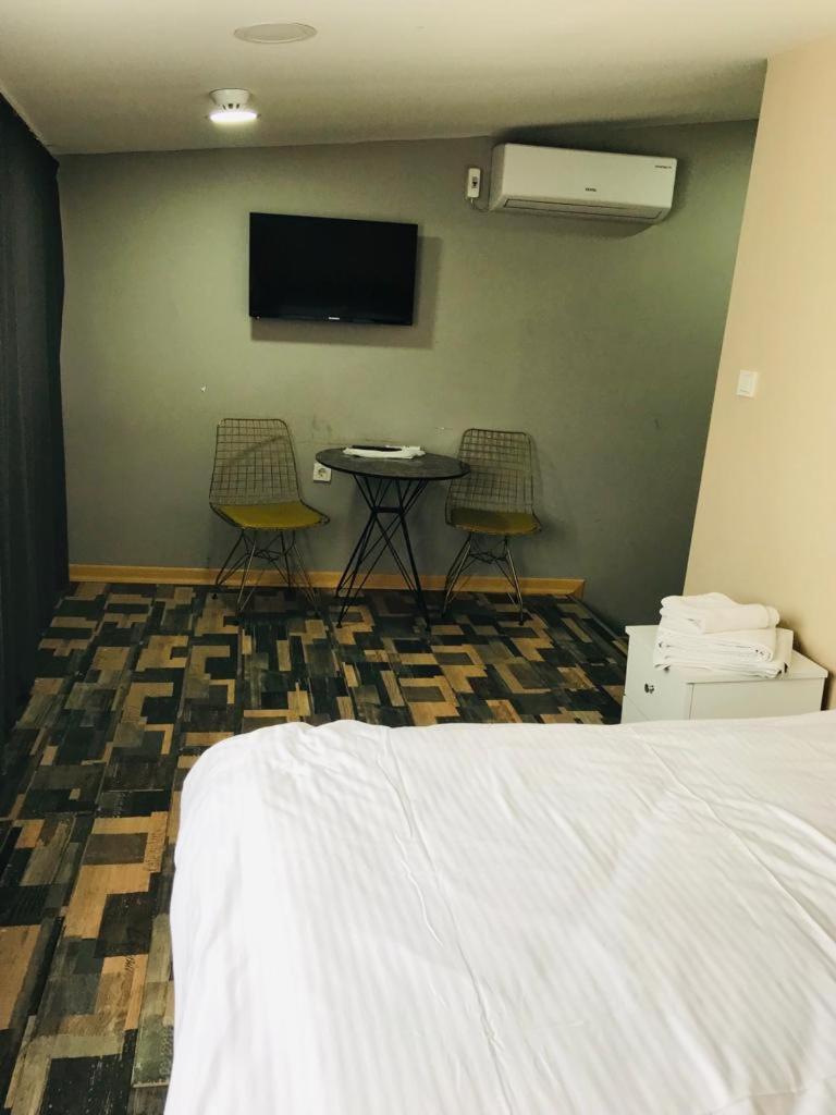Double Room with Balcony photo 3