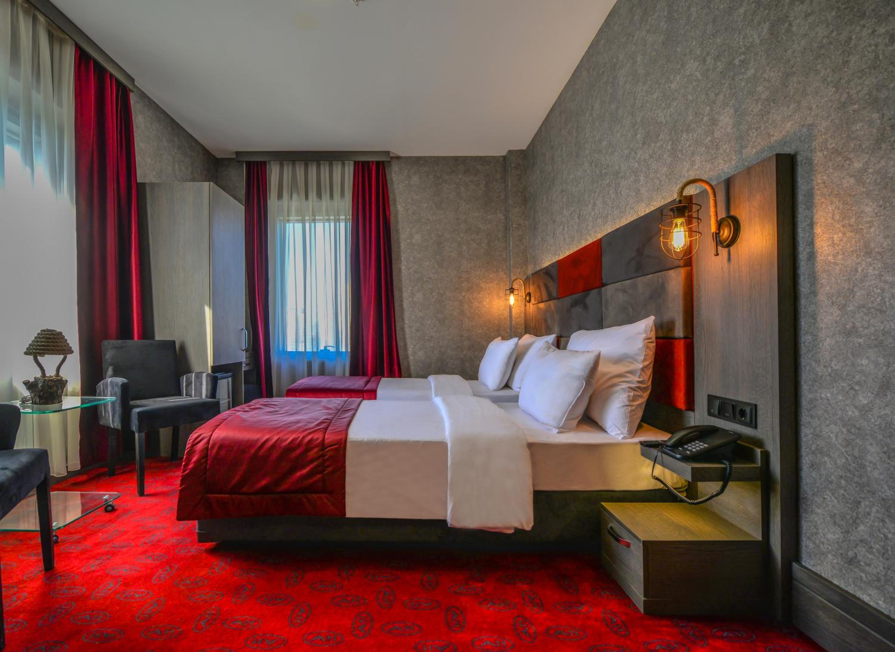 Standard Double Room photo 2