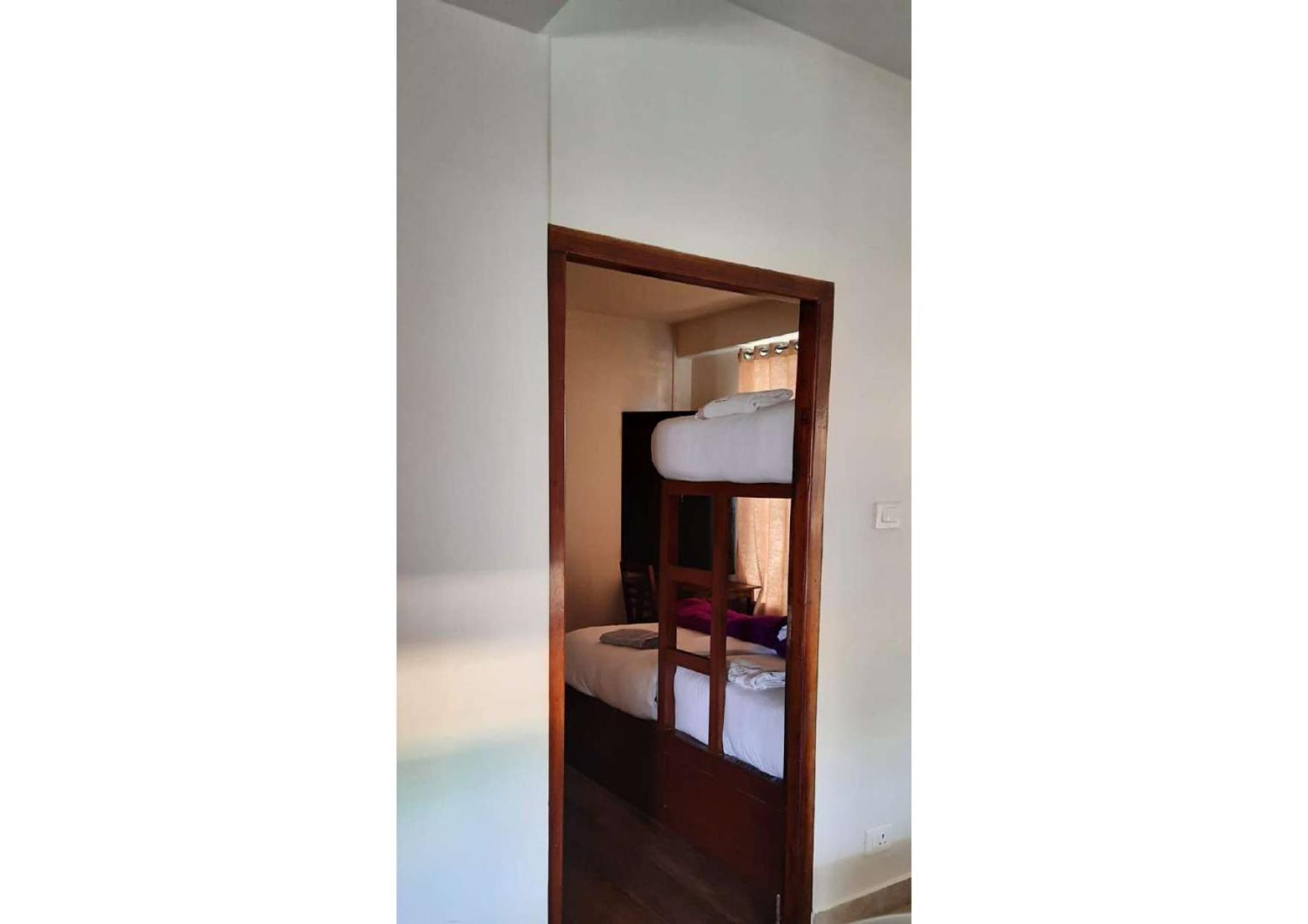 Deluxe Triple Room photo 2