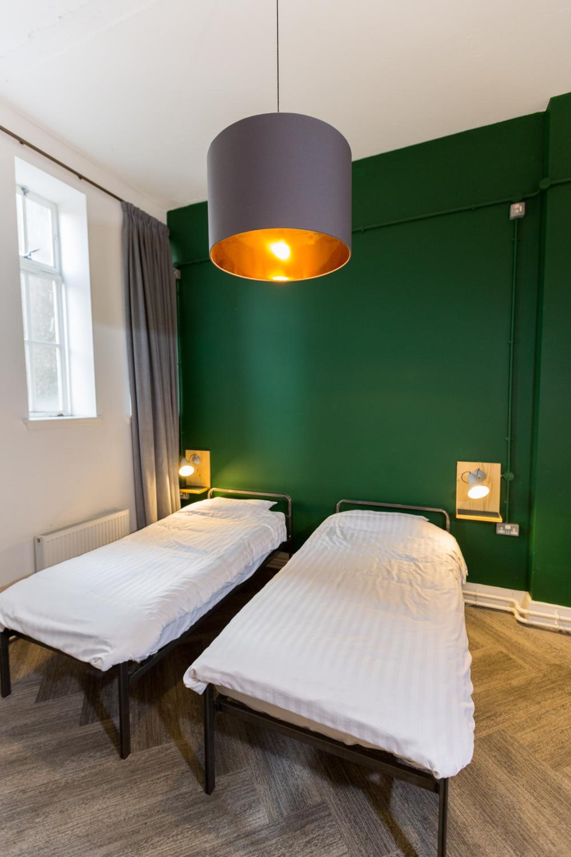 Twin Room with Bathroom photo 2