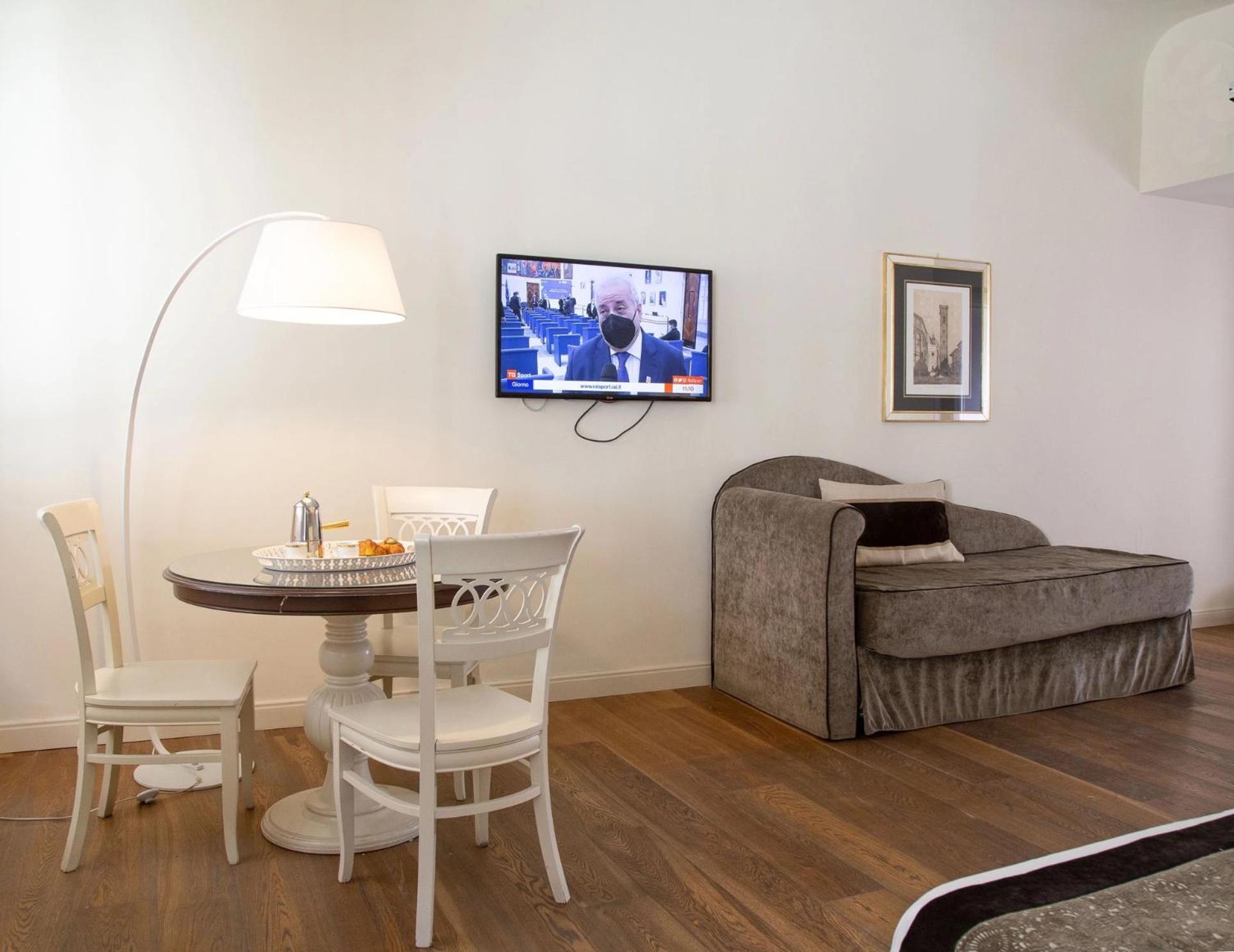 Deluxe Queen Room photo 2