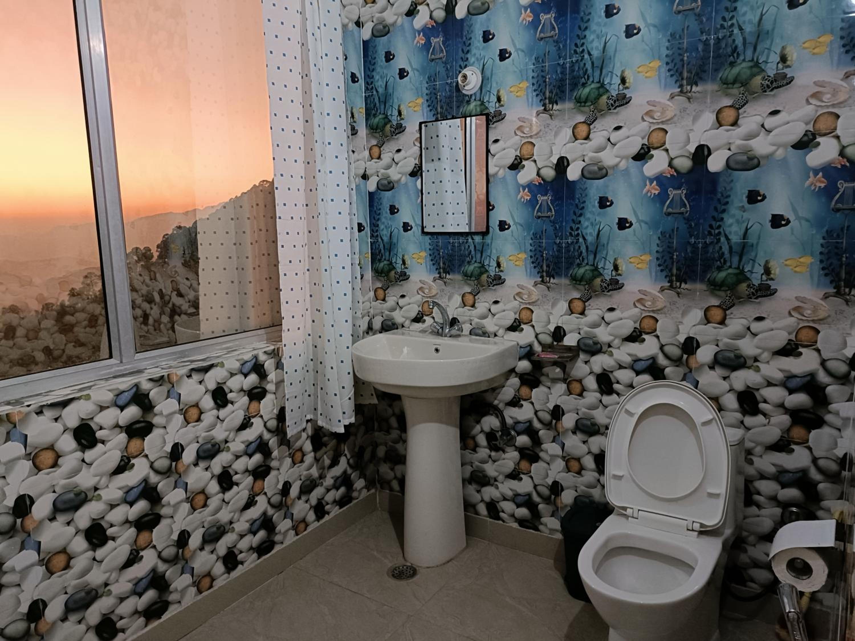 King Room with Mountain View - Photo 3