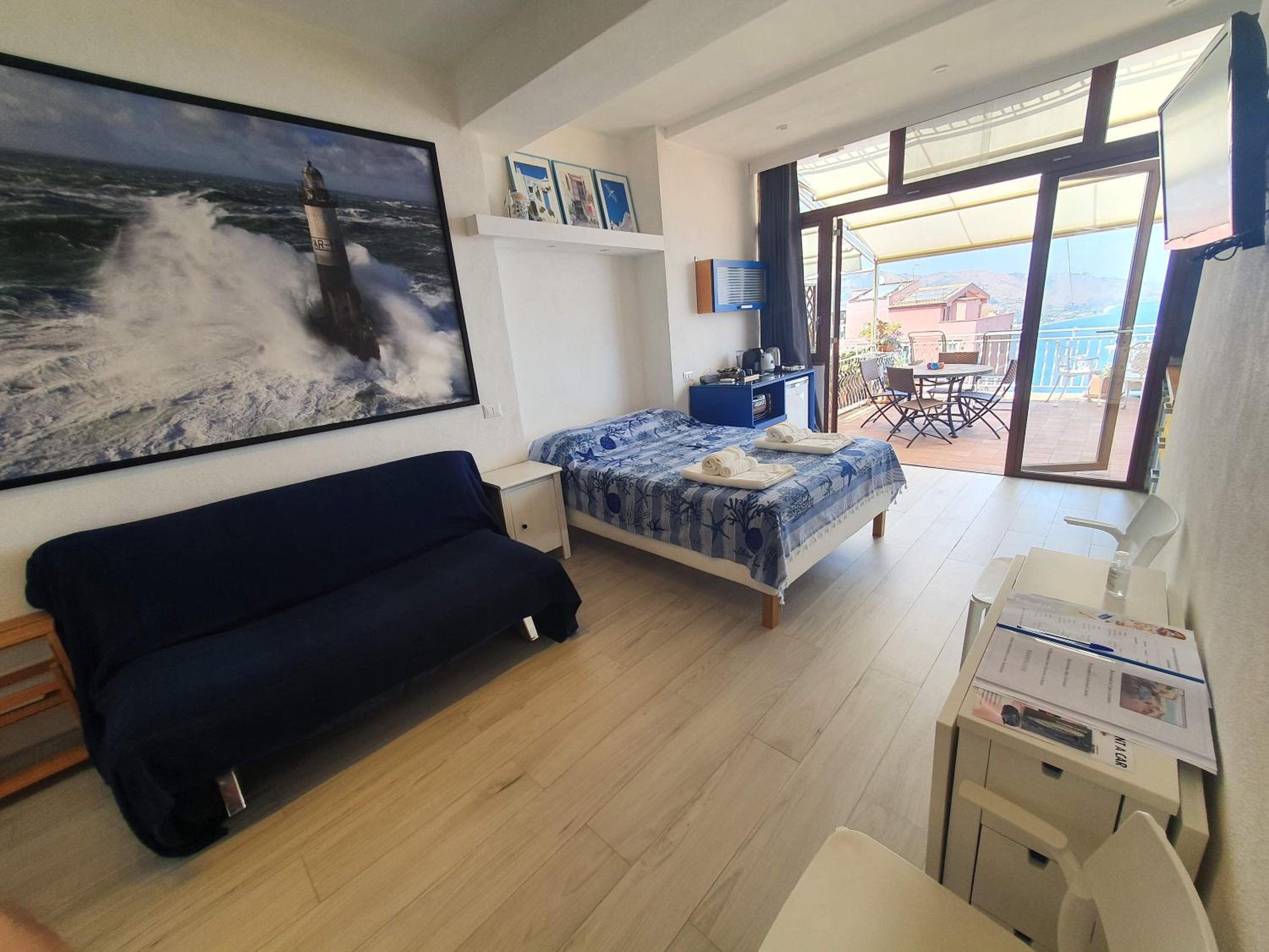 Studio With Terrace
