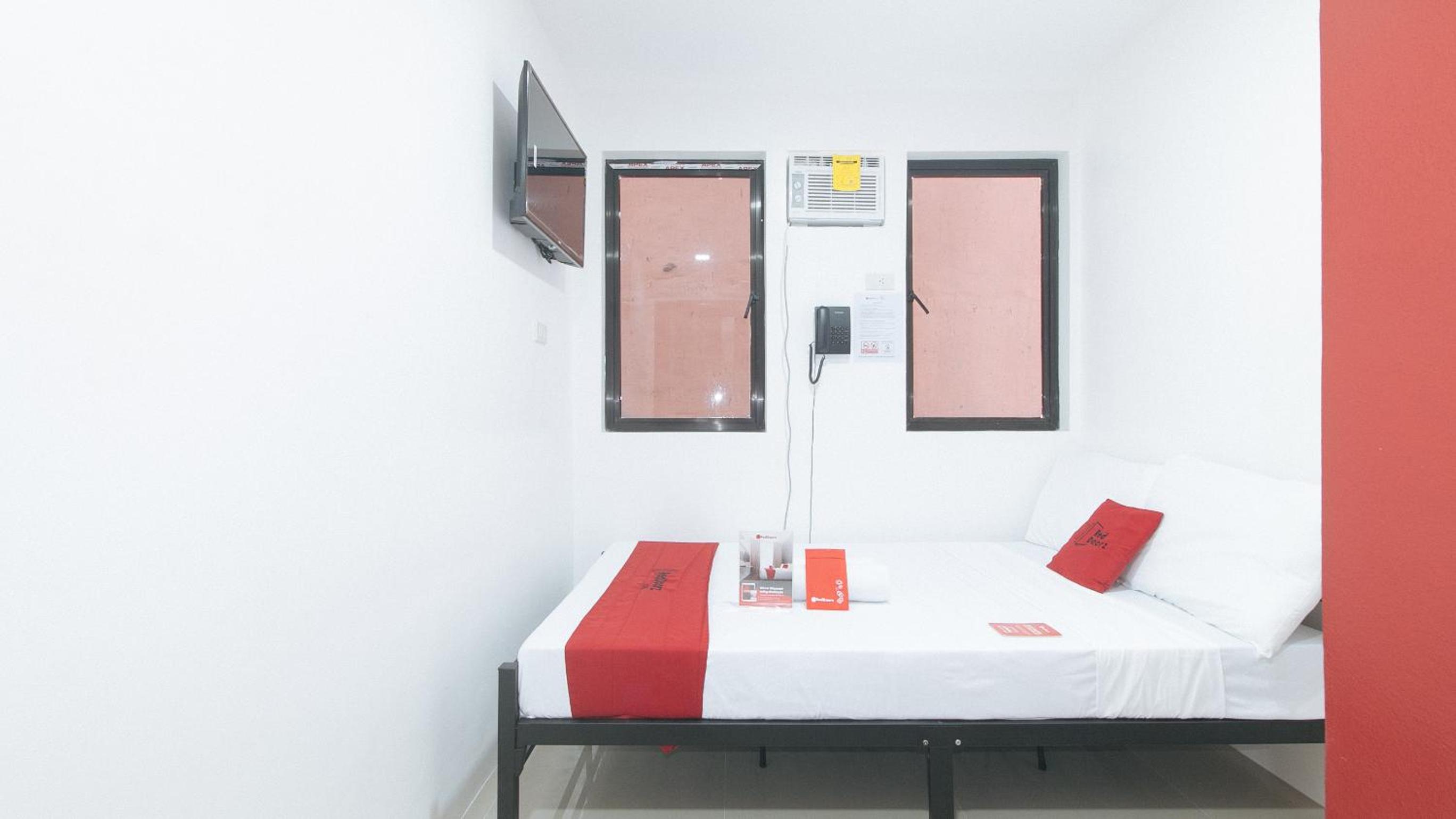 Standard Double Room - Photo 3