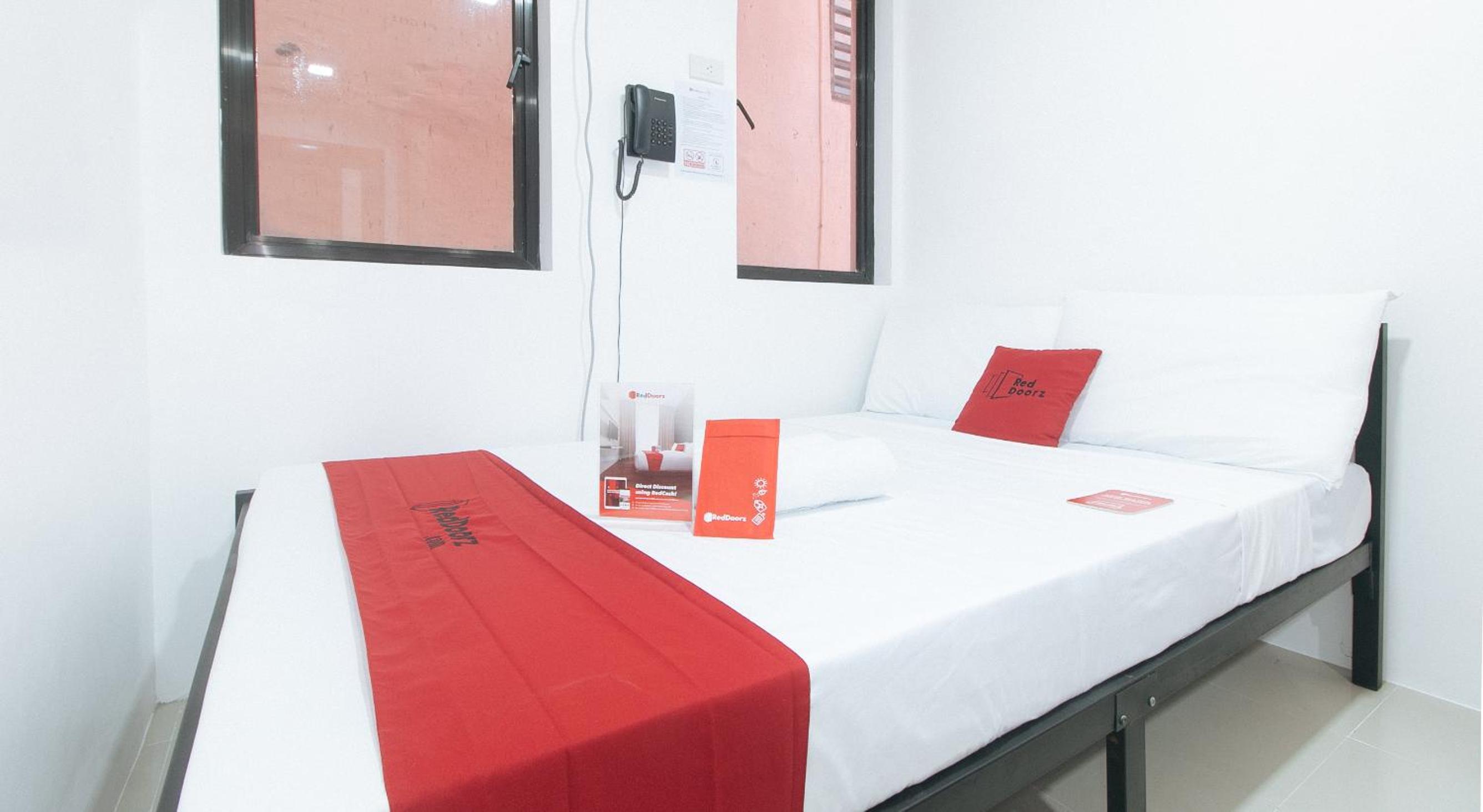 Standard Double Room - Photo 2