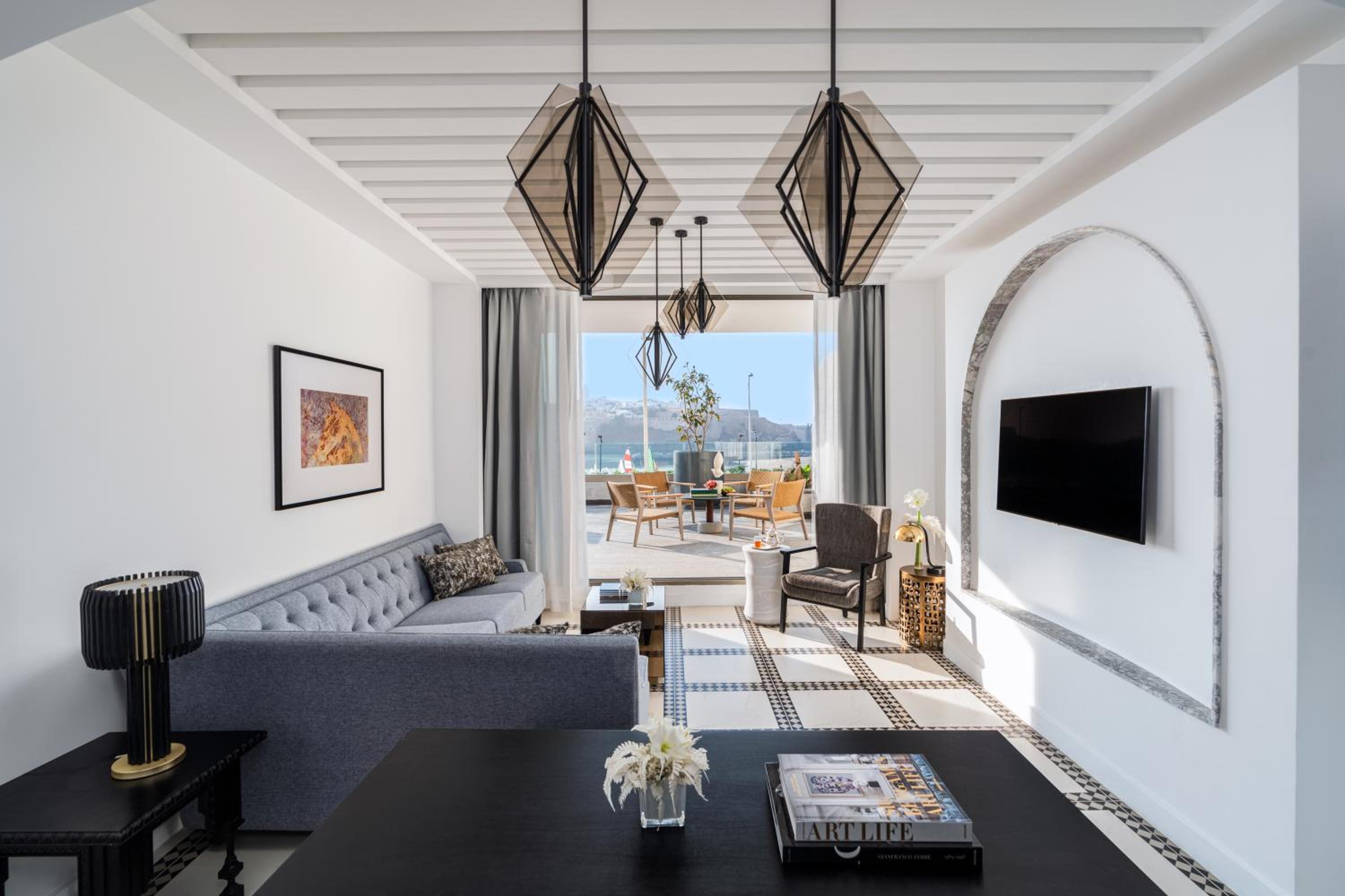 Ocean King Suite - Photo 3