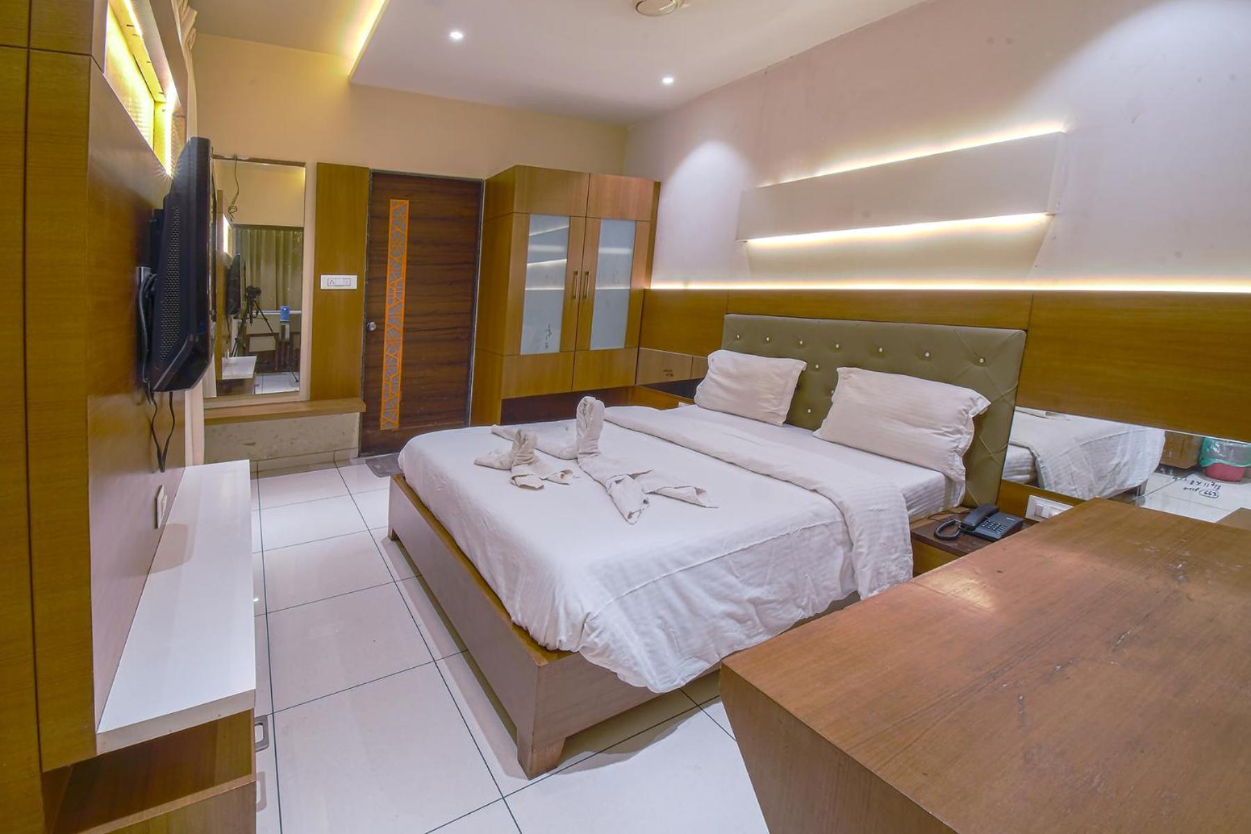 Deluxe Room - Photo 4