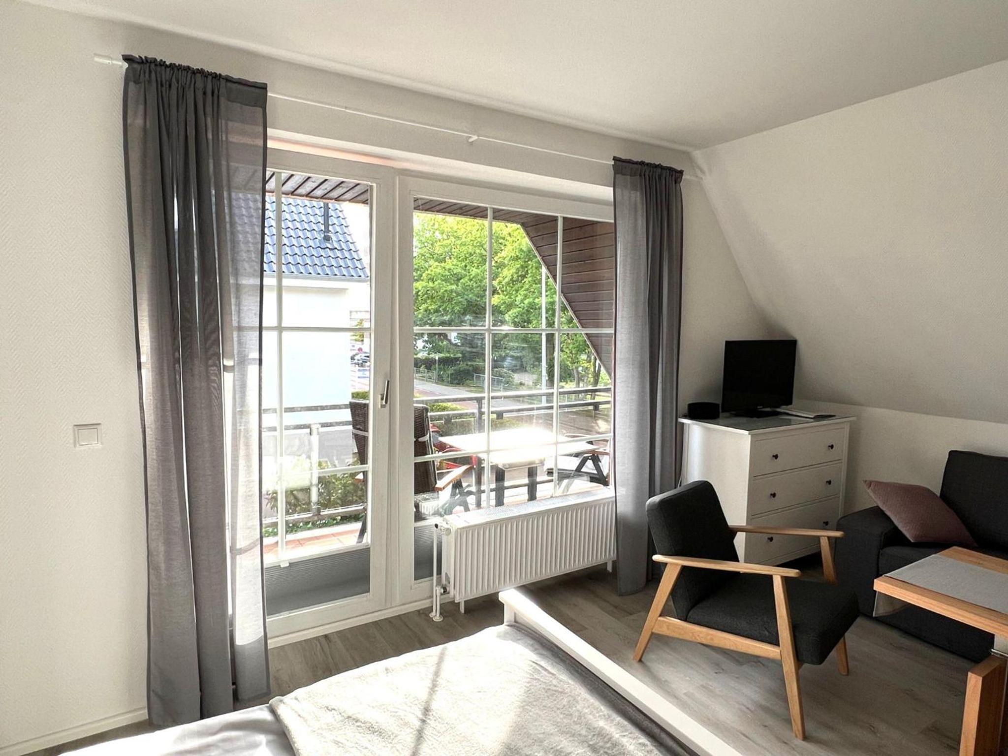Apartment photo 2