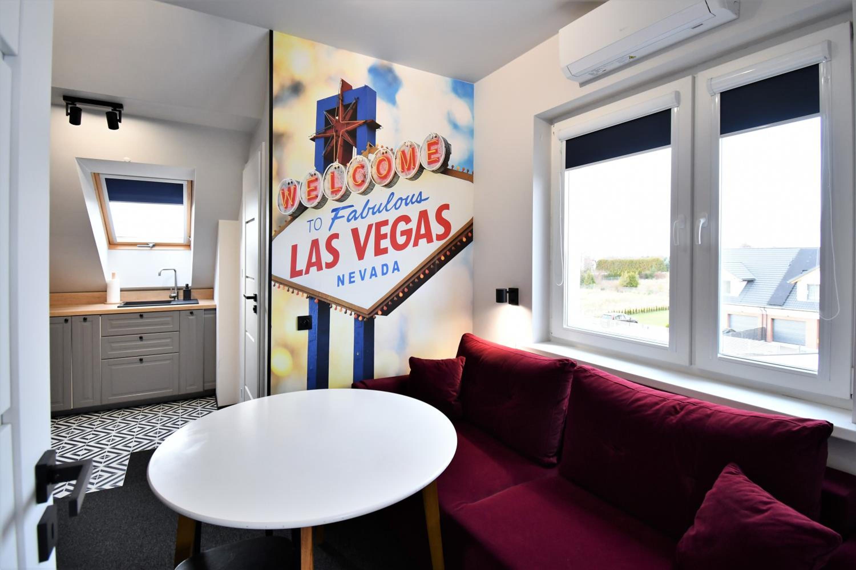 Apartment photo 1