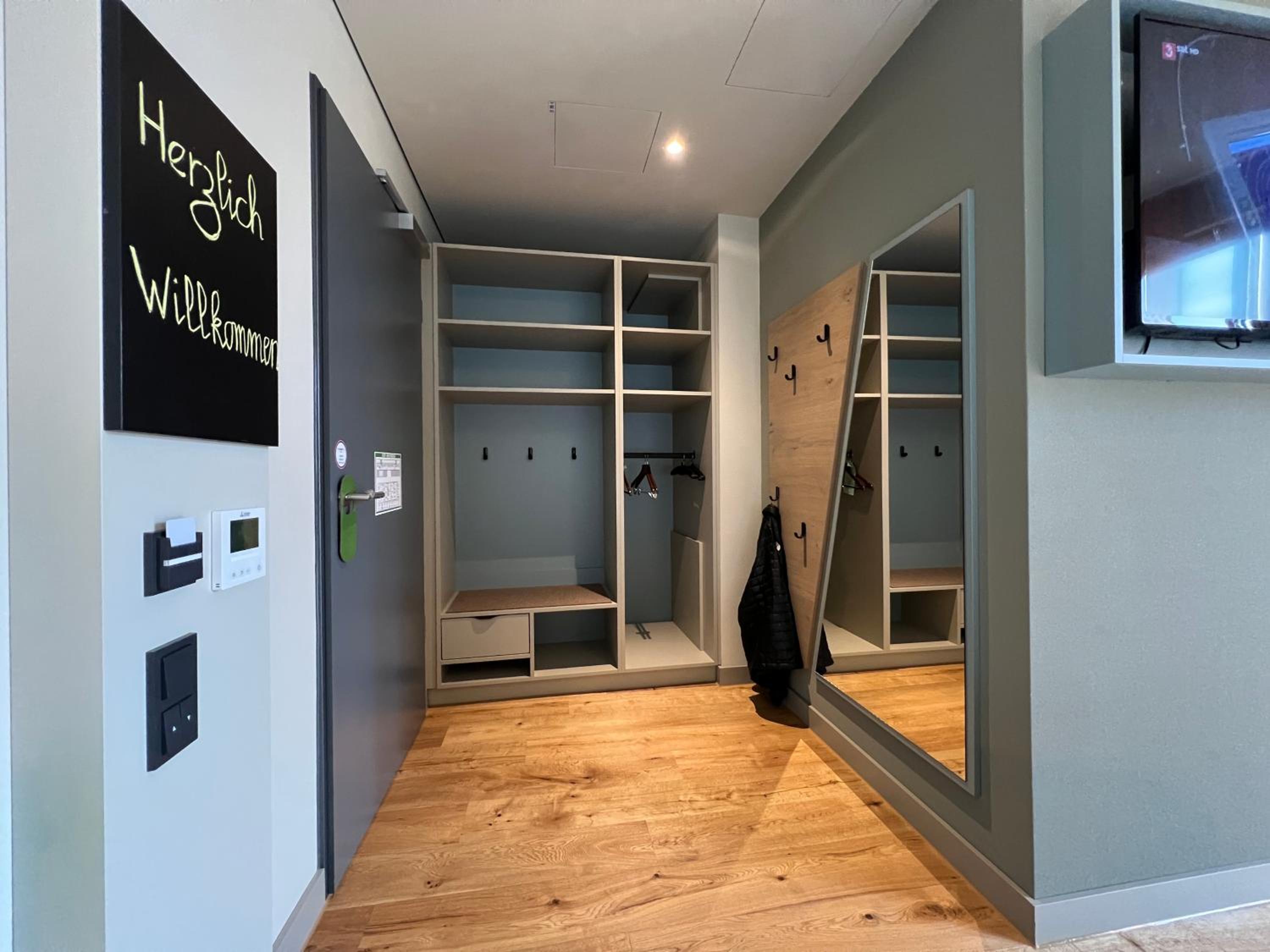 Double Room - Disability Access photo 2