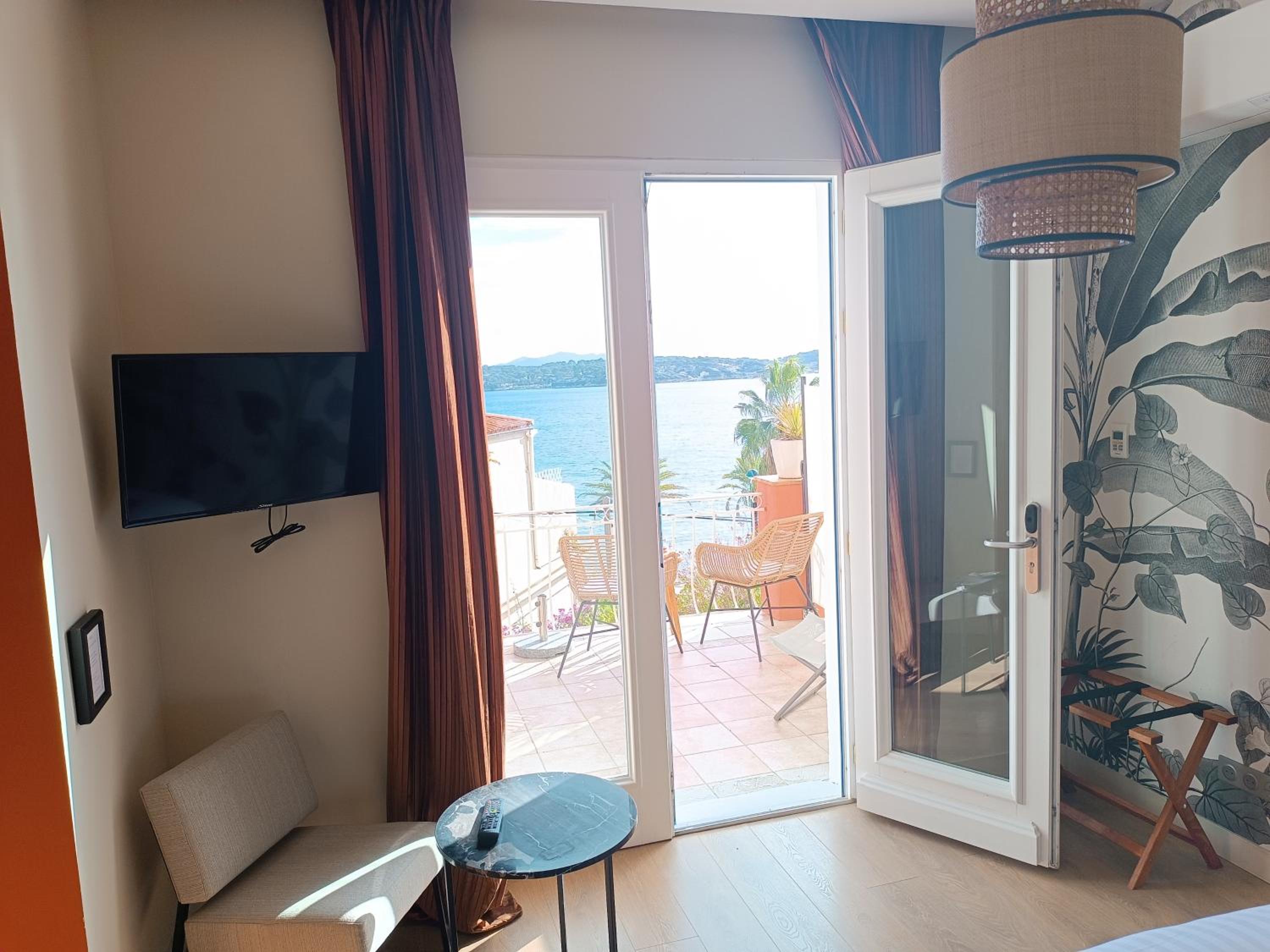 Double Room with Terrace photo 3