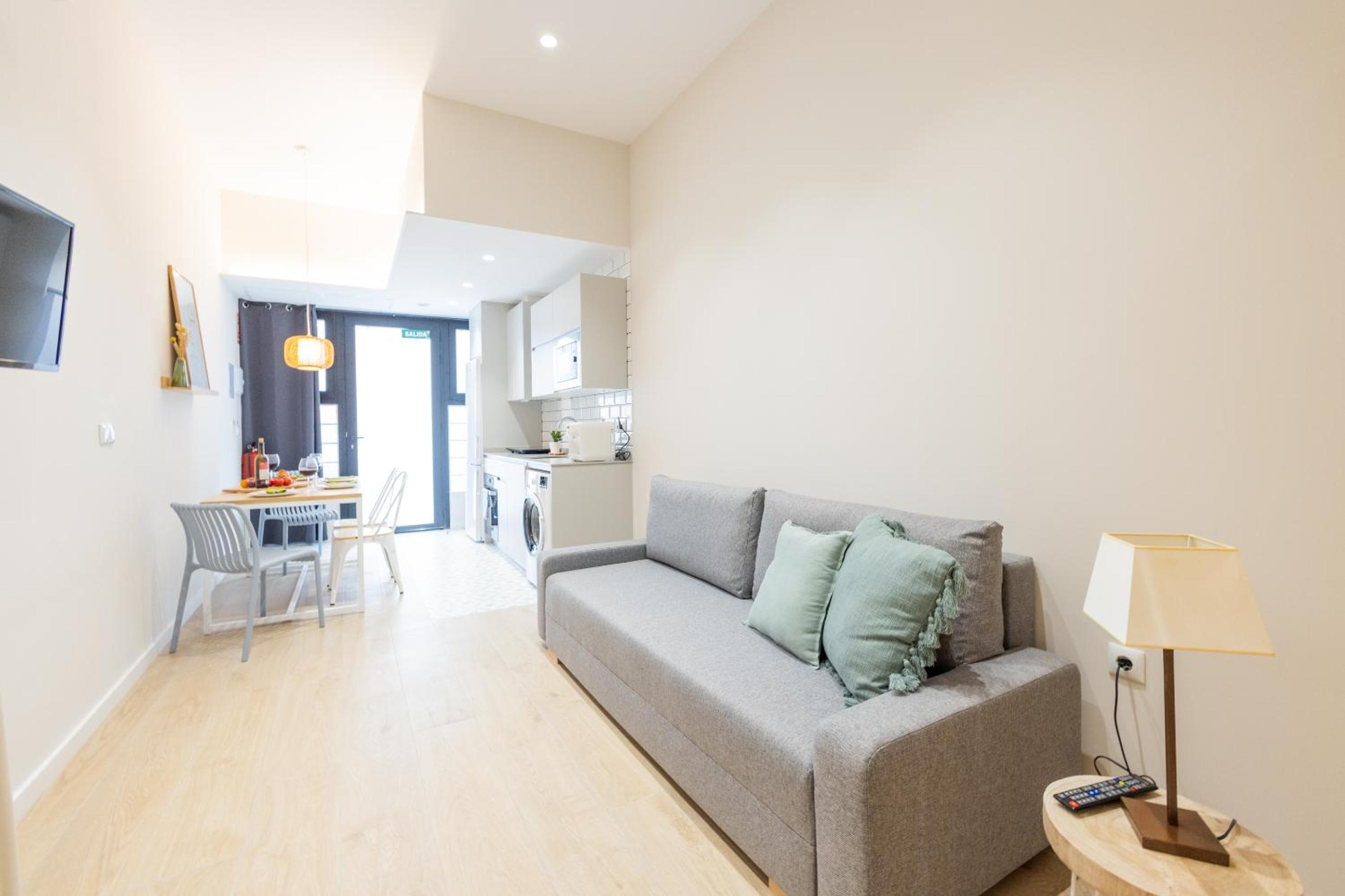Quadruple Room With Private Bathroom