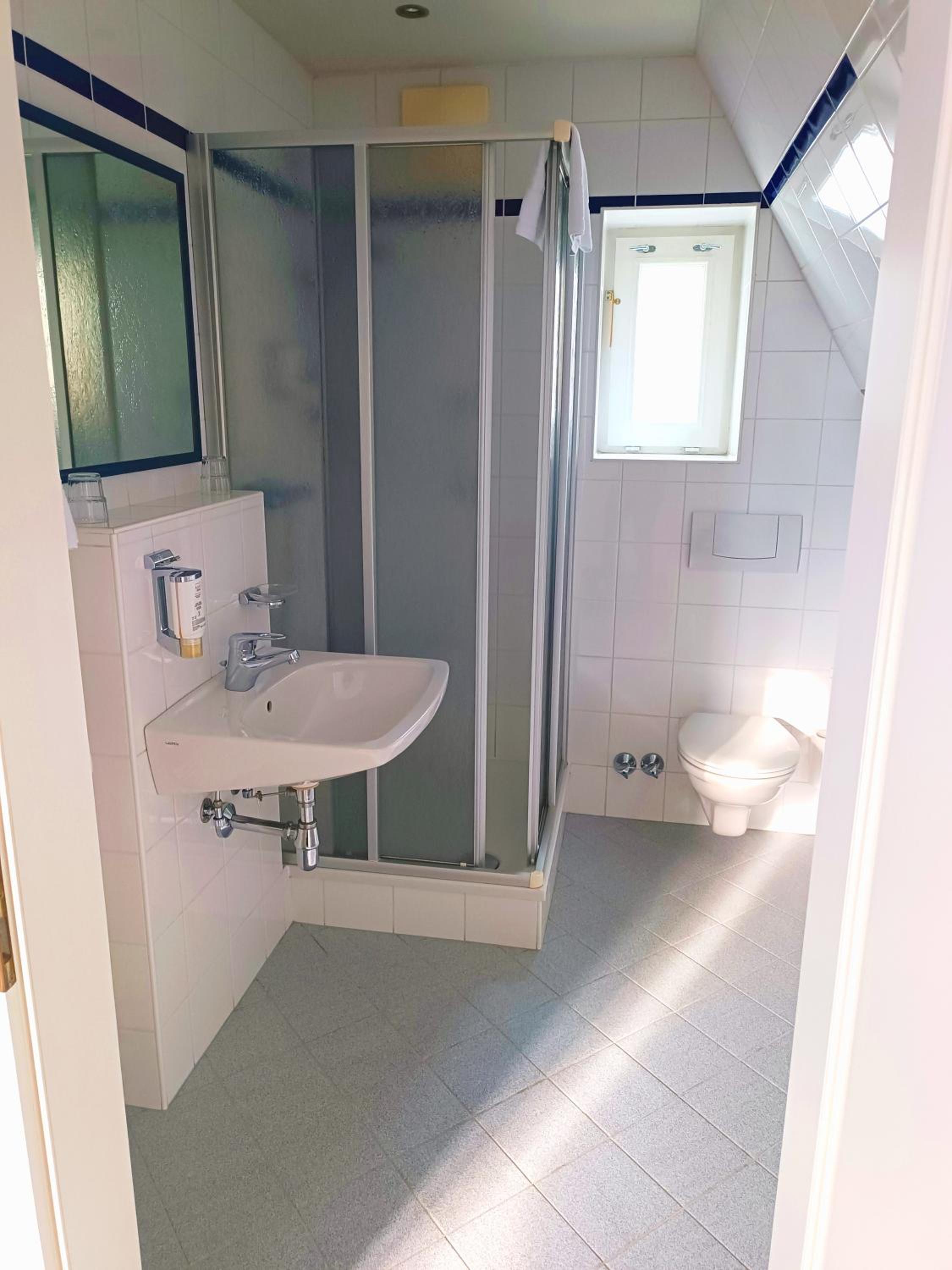 Double Room - Photo 3