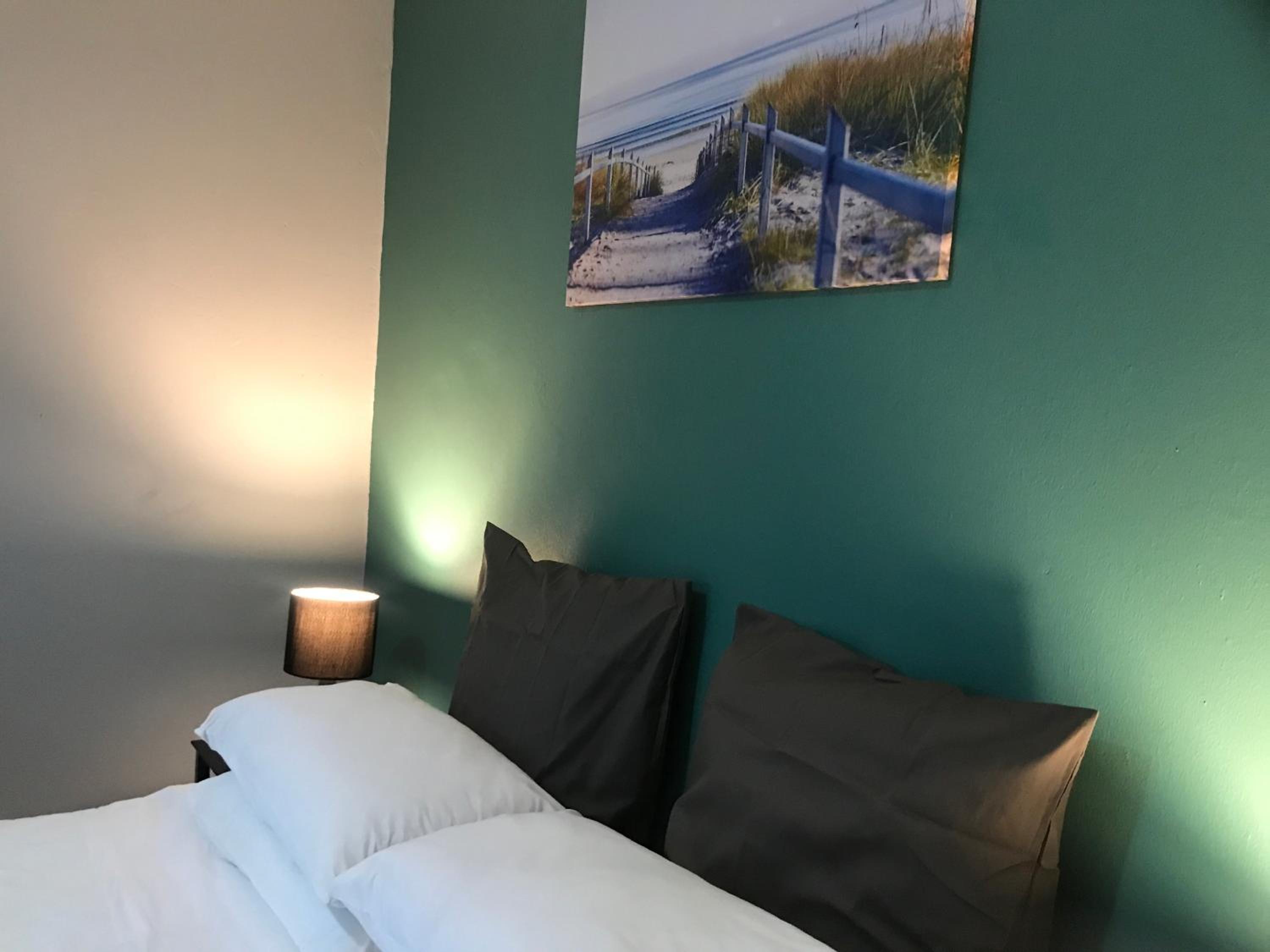 One-Bedroom Suite photo 2