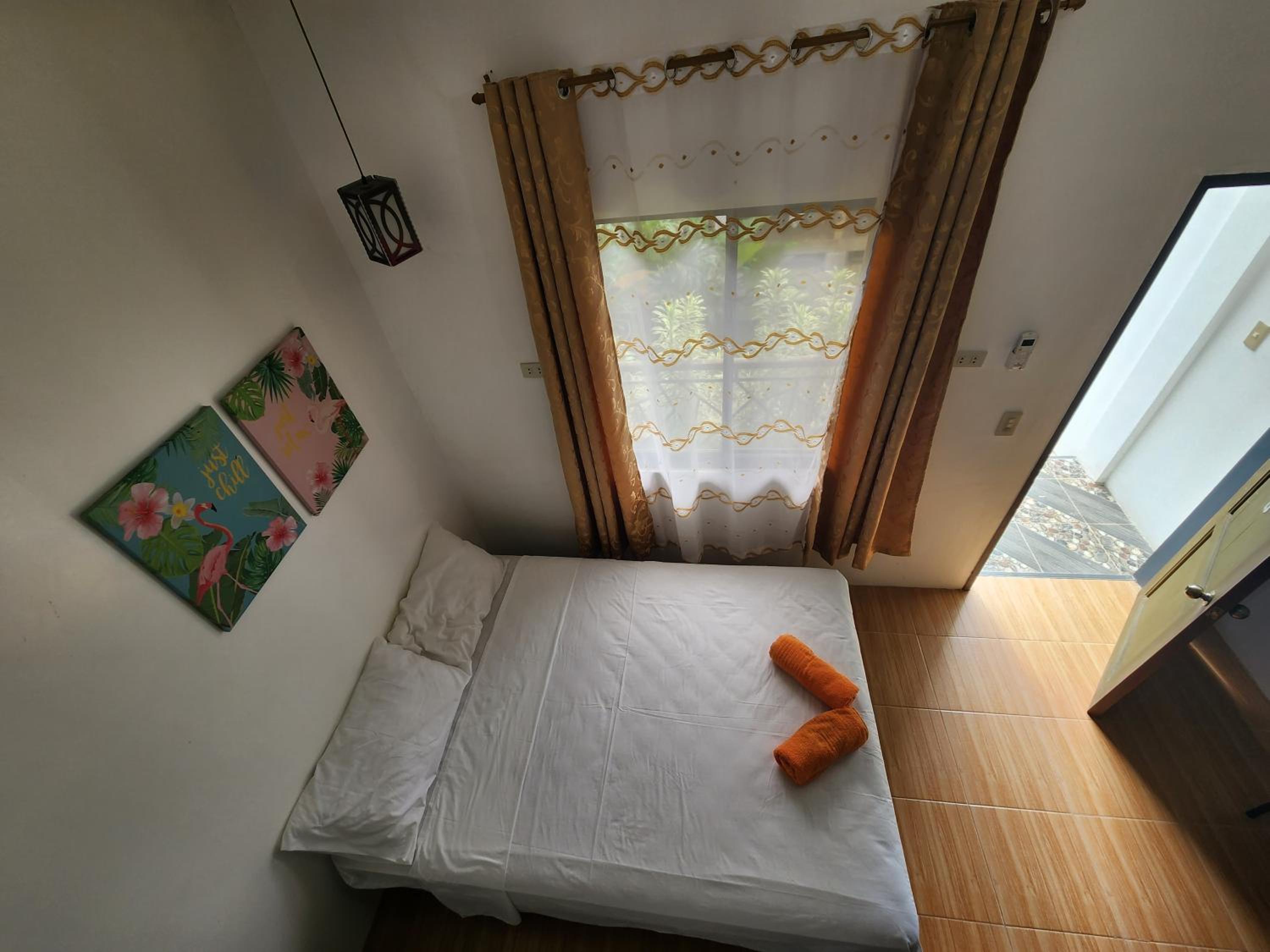 Deluxe Double Room - Photo 10