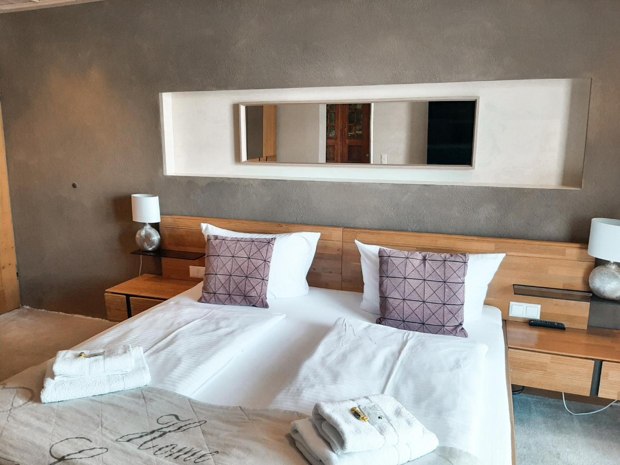 Deluxe Double Room with Balcony - Photo 1