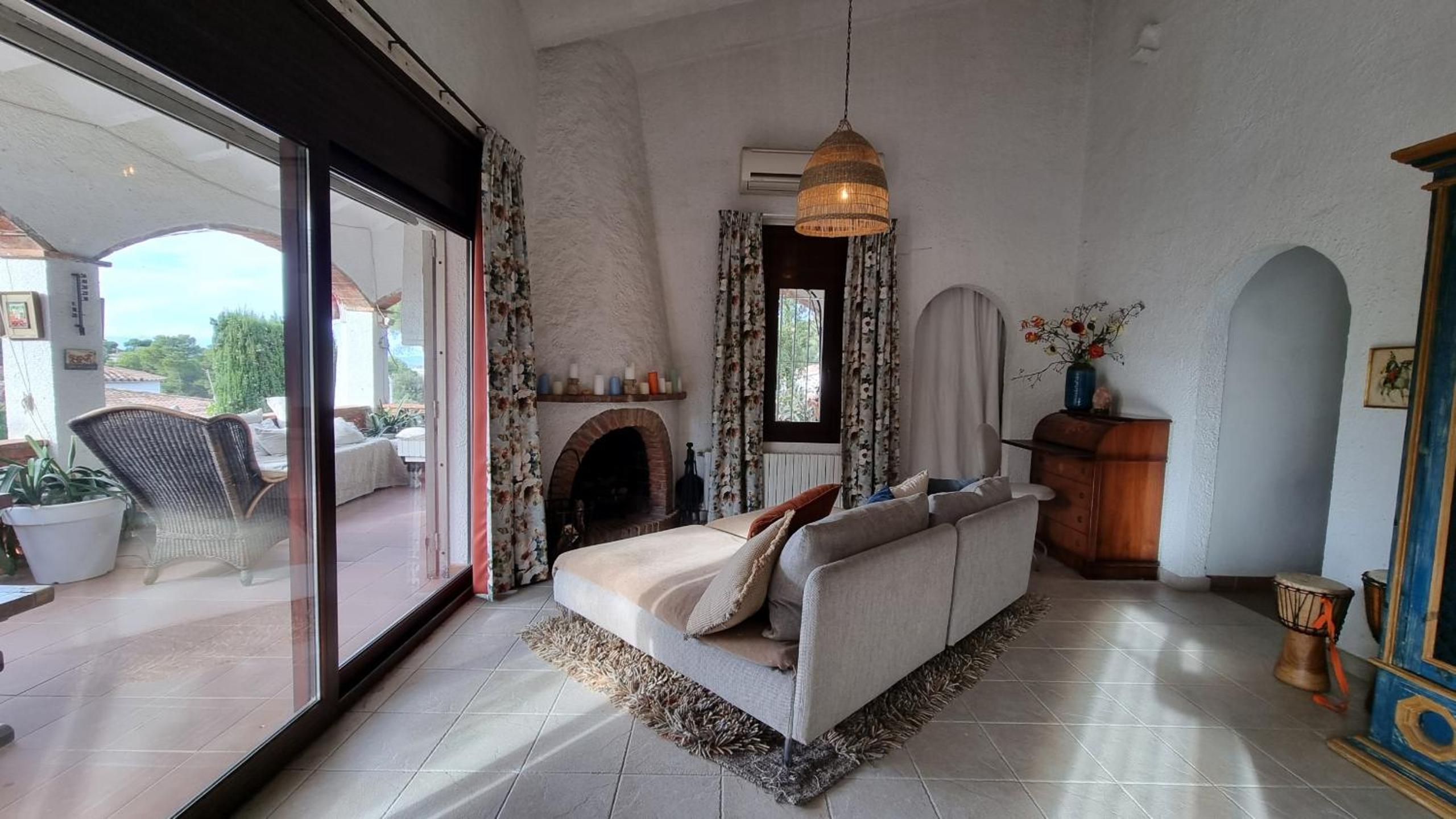 Casa de tres habitaciones