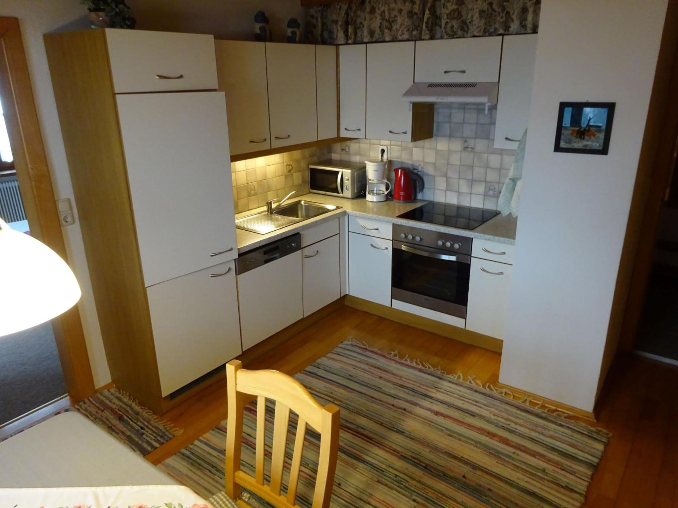 Two-Bedroom Apartment with Balcony photo 3