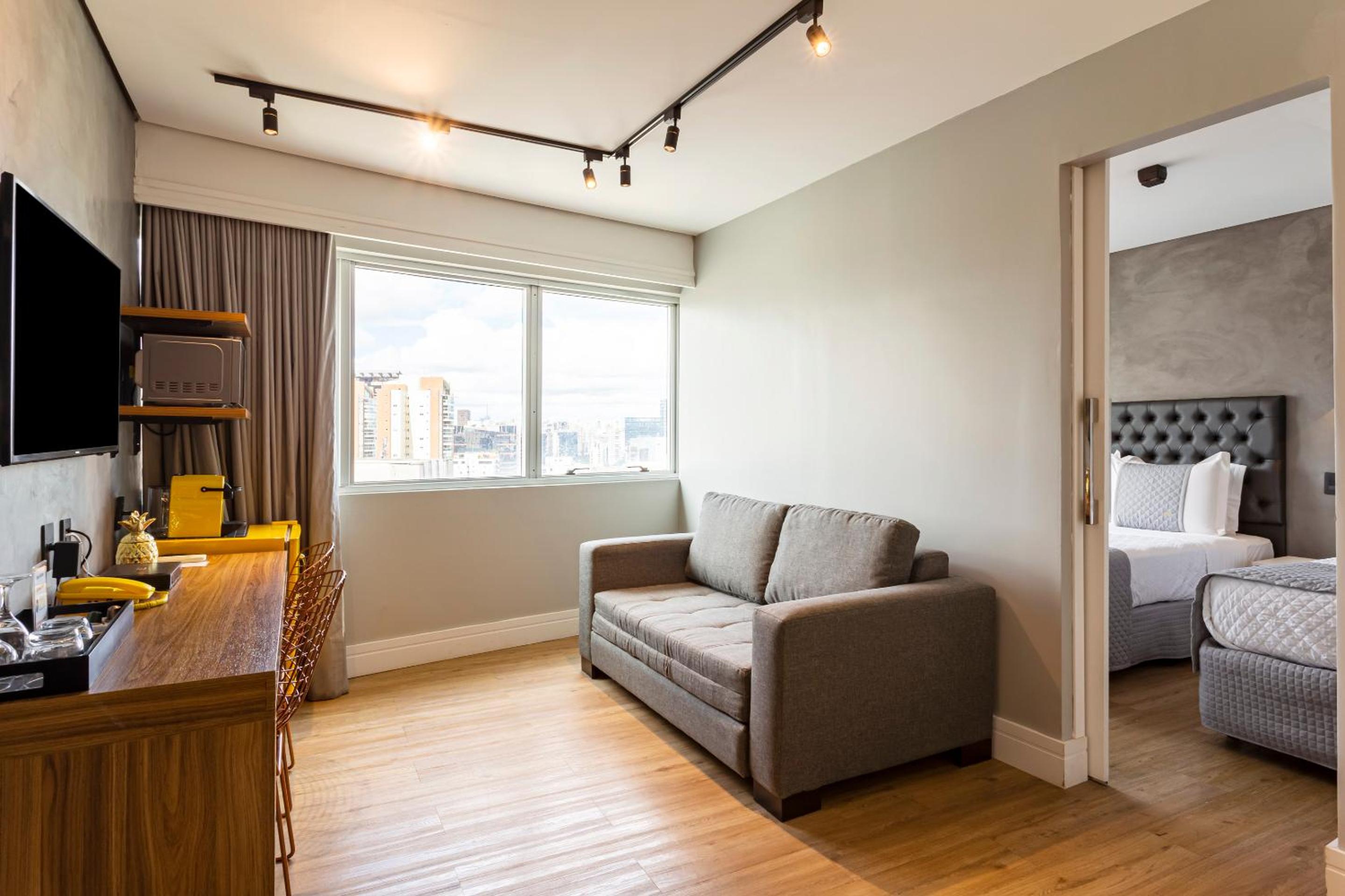 One-Bedroom Apartment - Photo 7