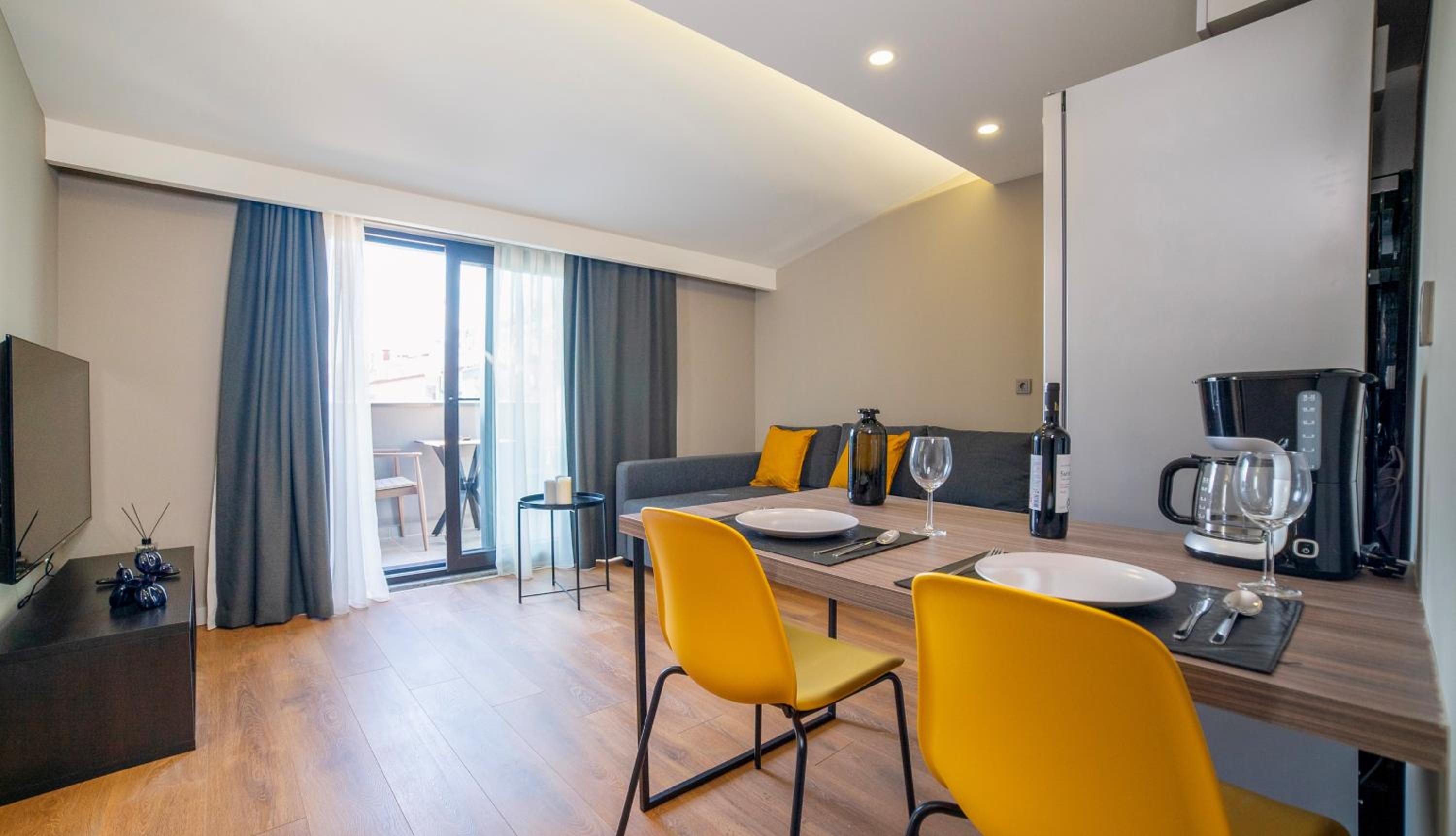 Suite with Terrace photo 2