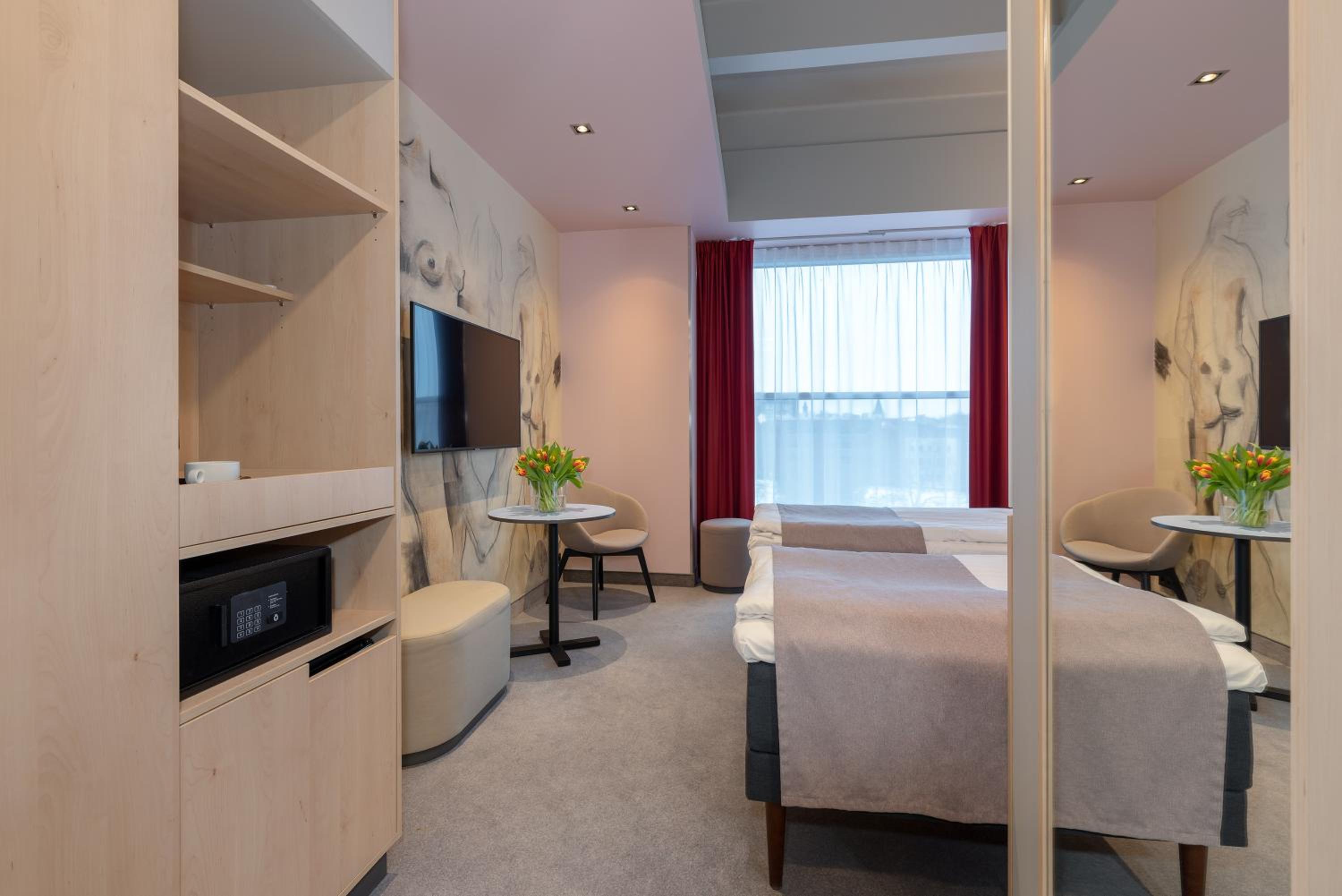 Standard Premium Twin Room - Photo 2