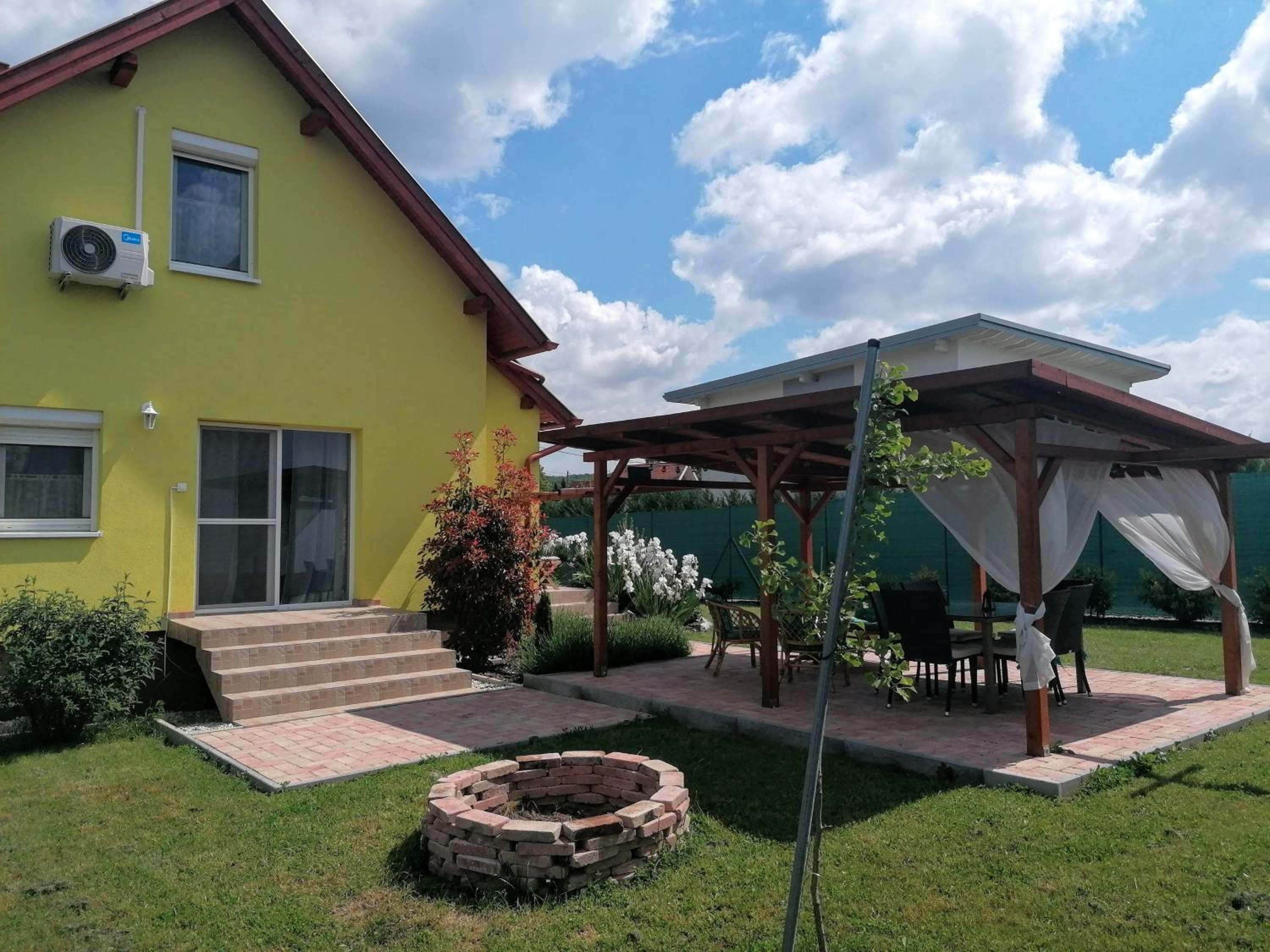 Three-Bedroom Villa - Photo 44
