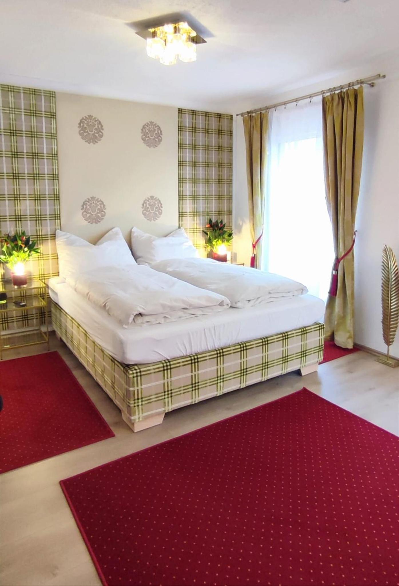 One-Bedroom Chalet - Photo 10