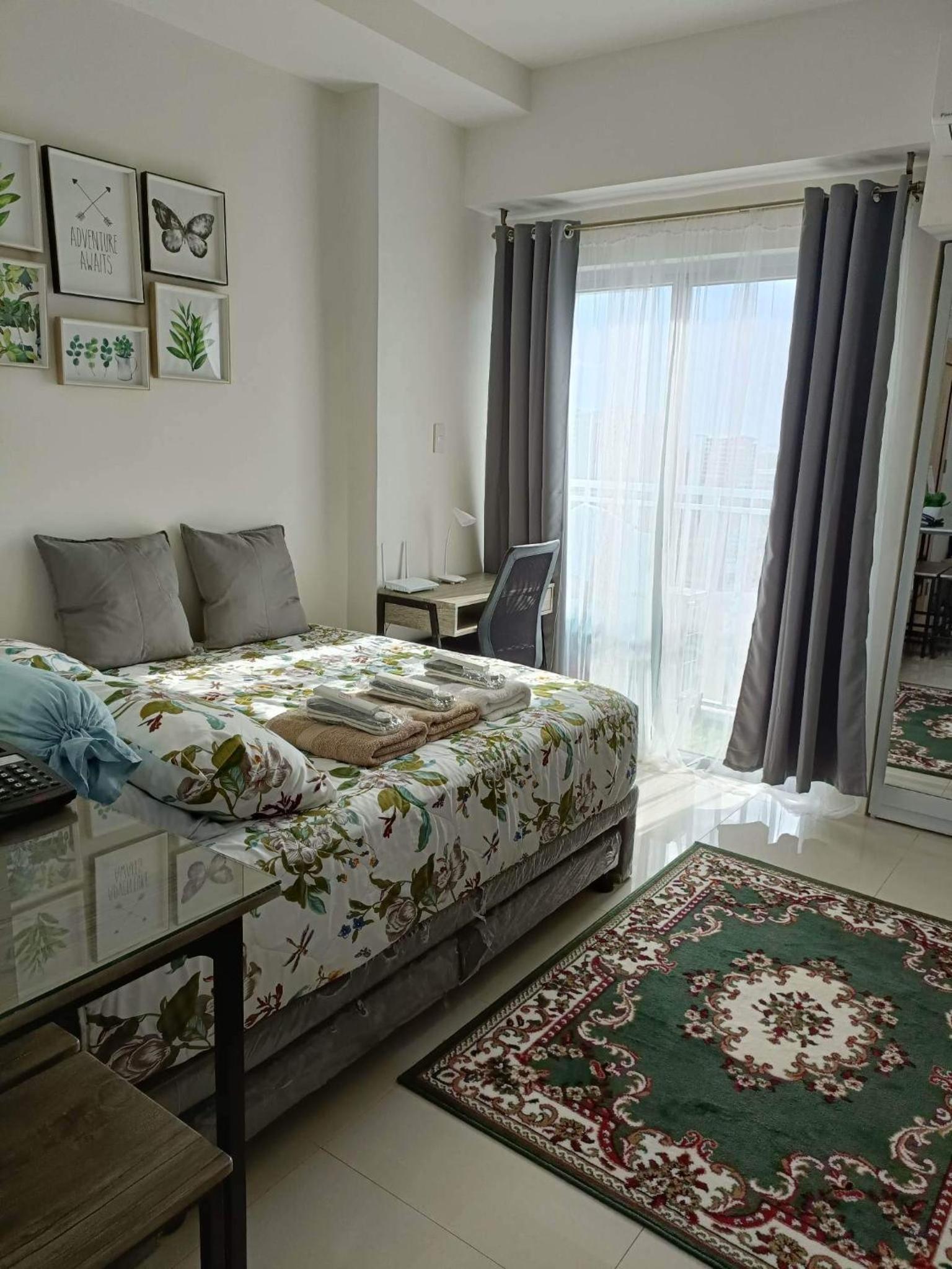 Apartment with Balcony - Photo 30