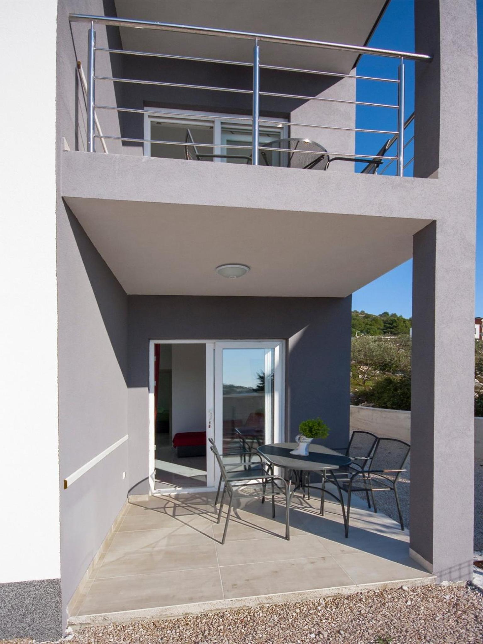One Bedroom Apartment with Terrace photo 2