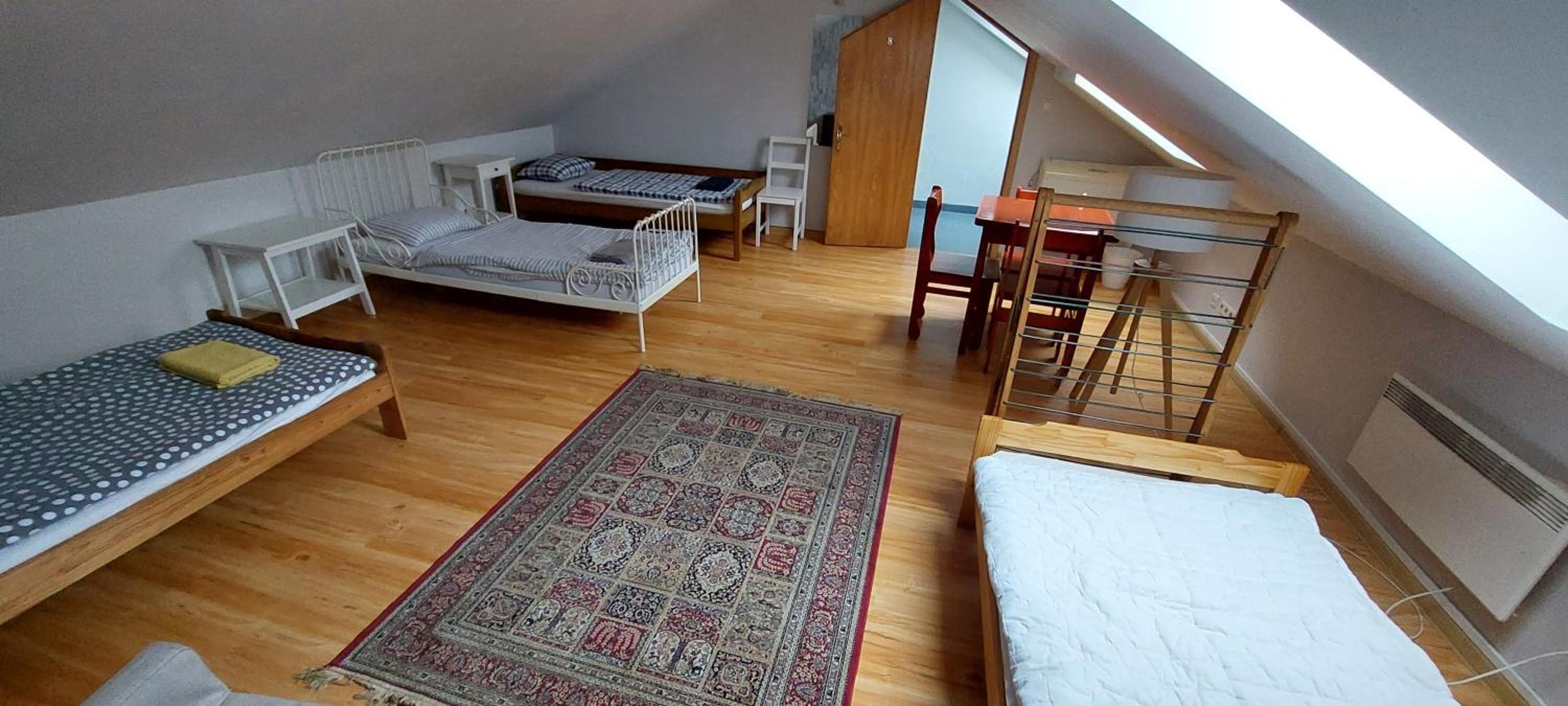 Bed in 4-Bed Female Dormitory Room photo 2