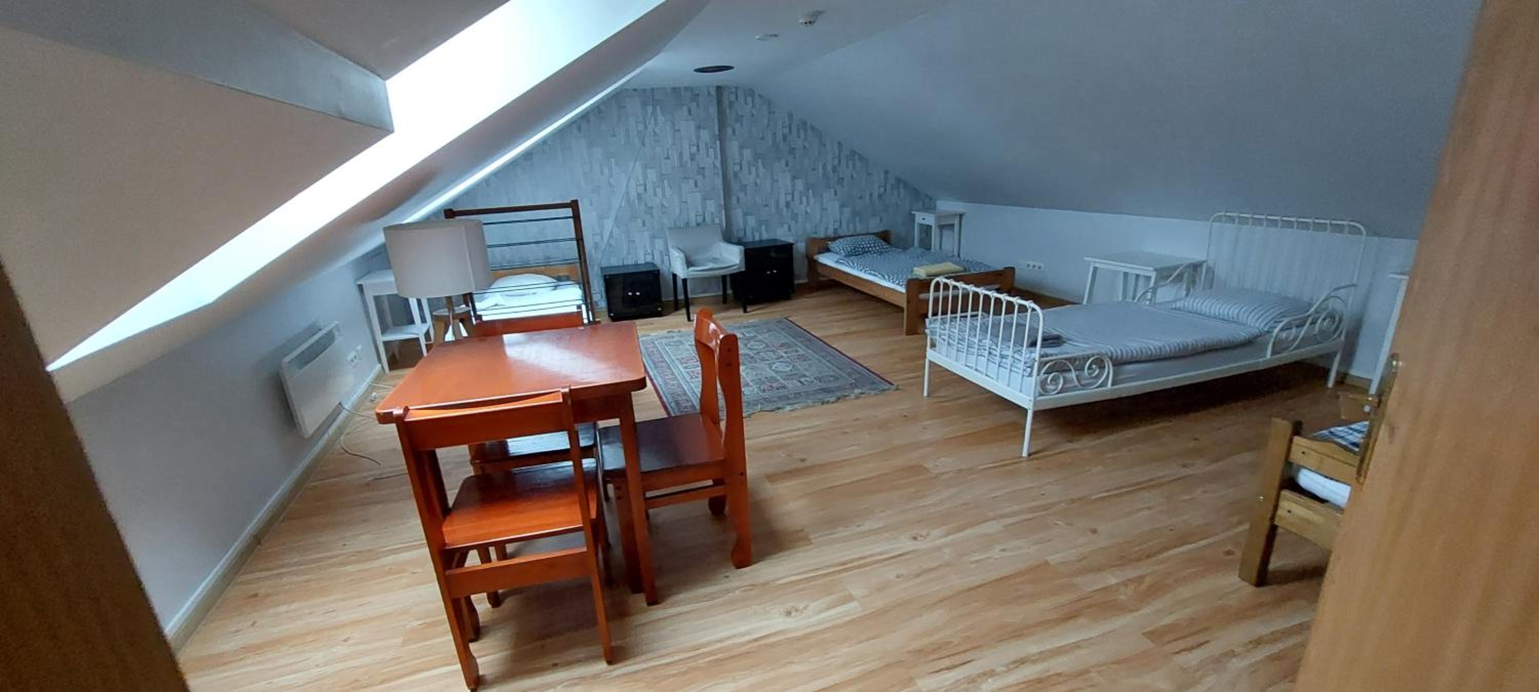 Bed in 4-Bed Female Dormitory Room photo 1