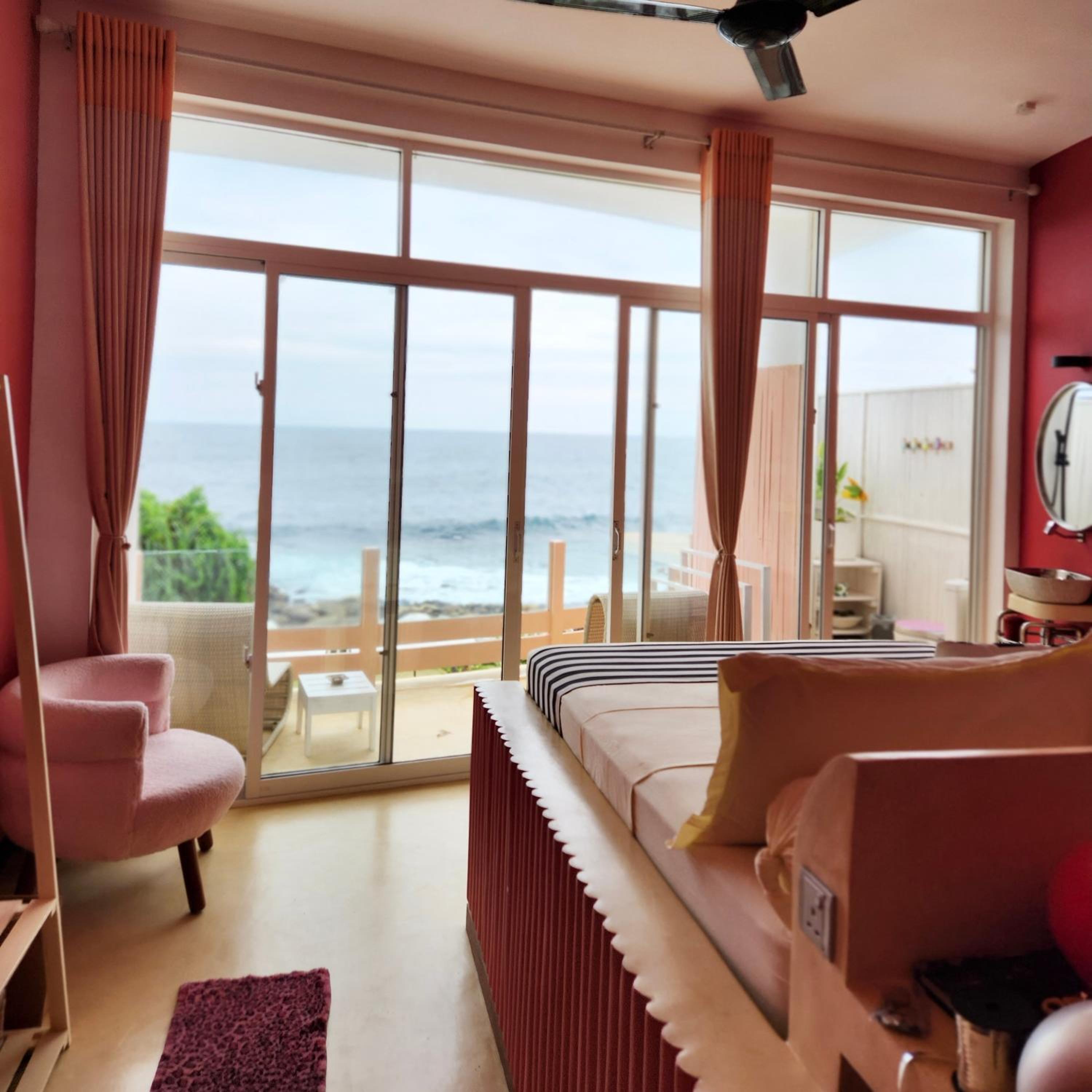 Queen Room with Sea View photo 3