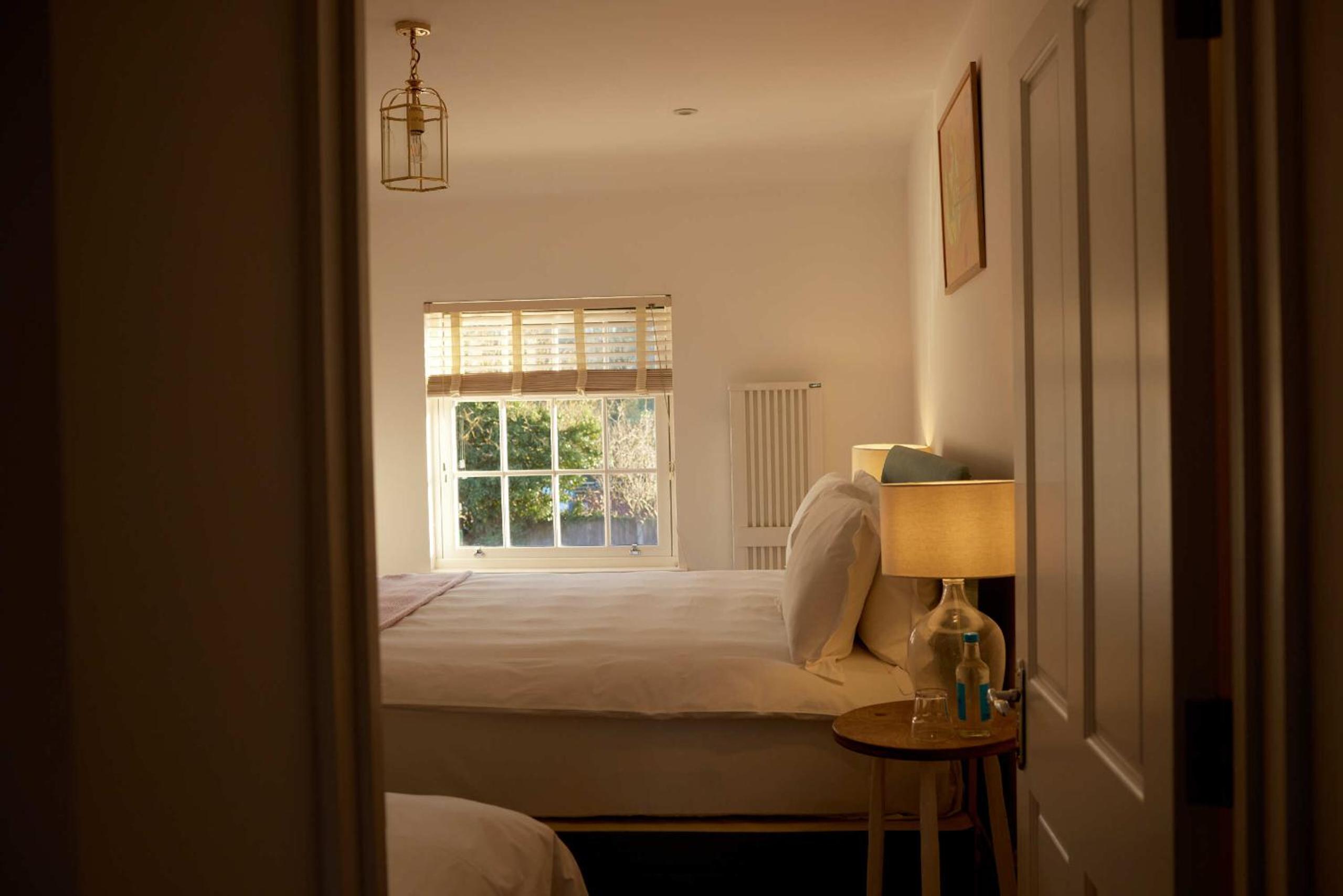 Family Room - Photo 6