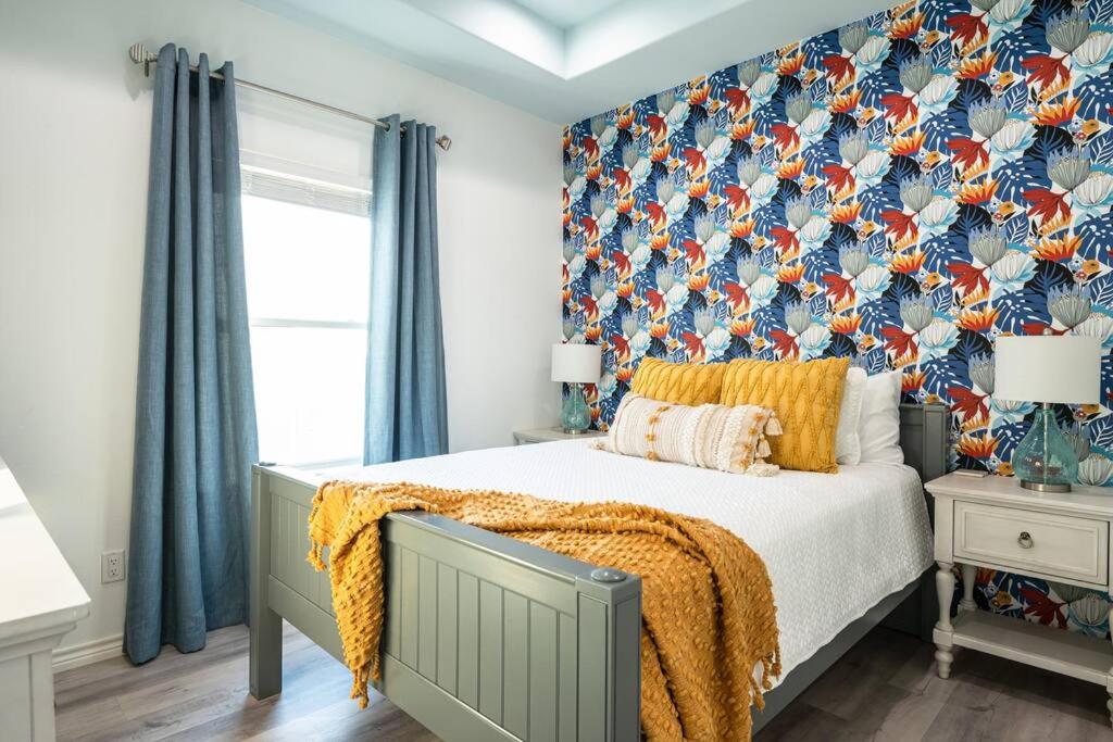 Three-Bedroom House photo 1