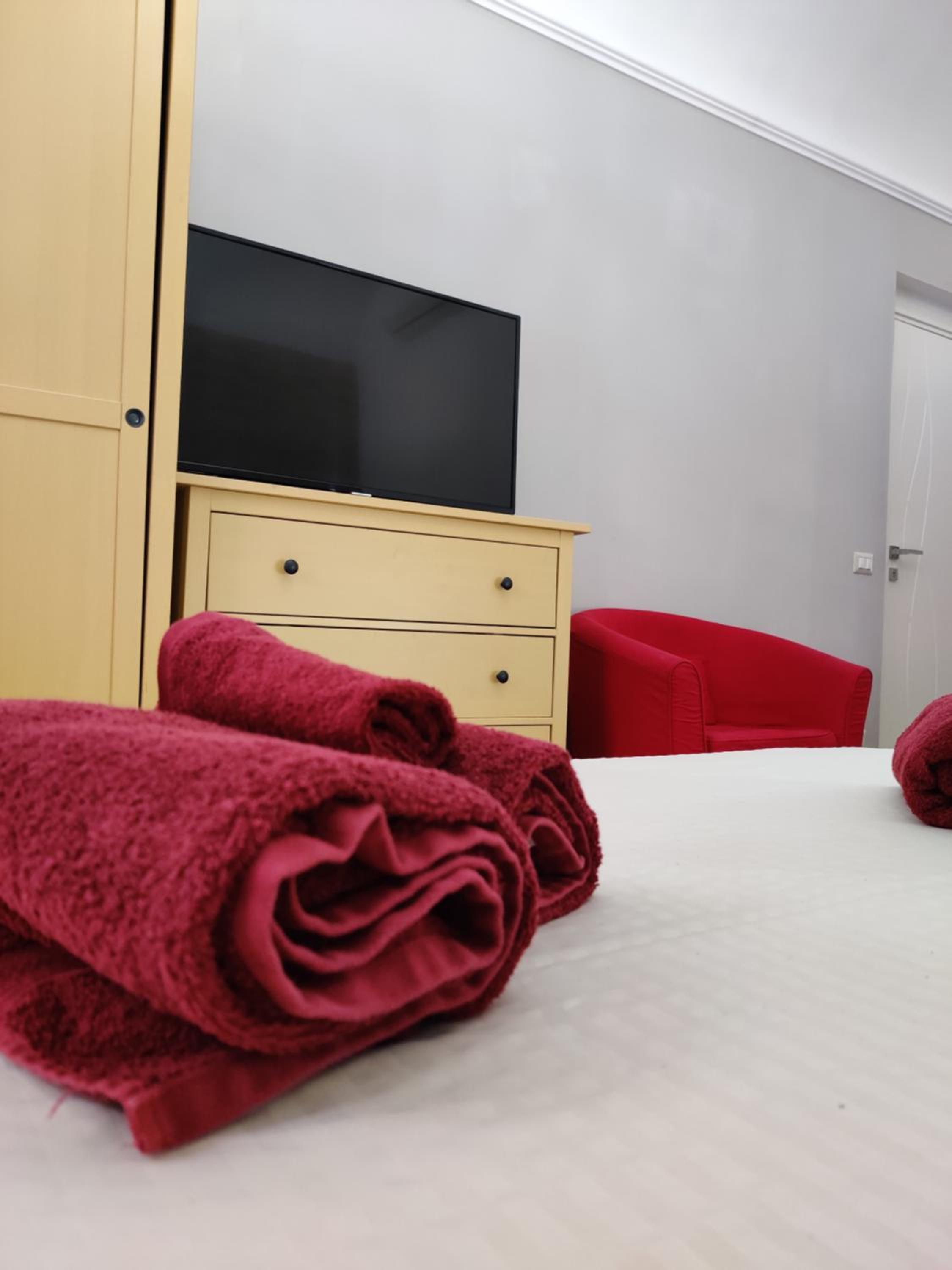 Large Double Room photo 3